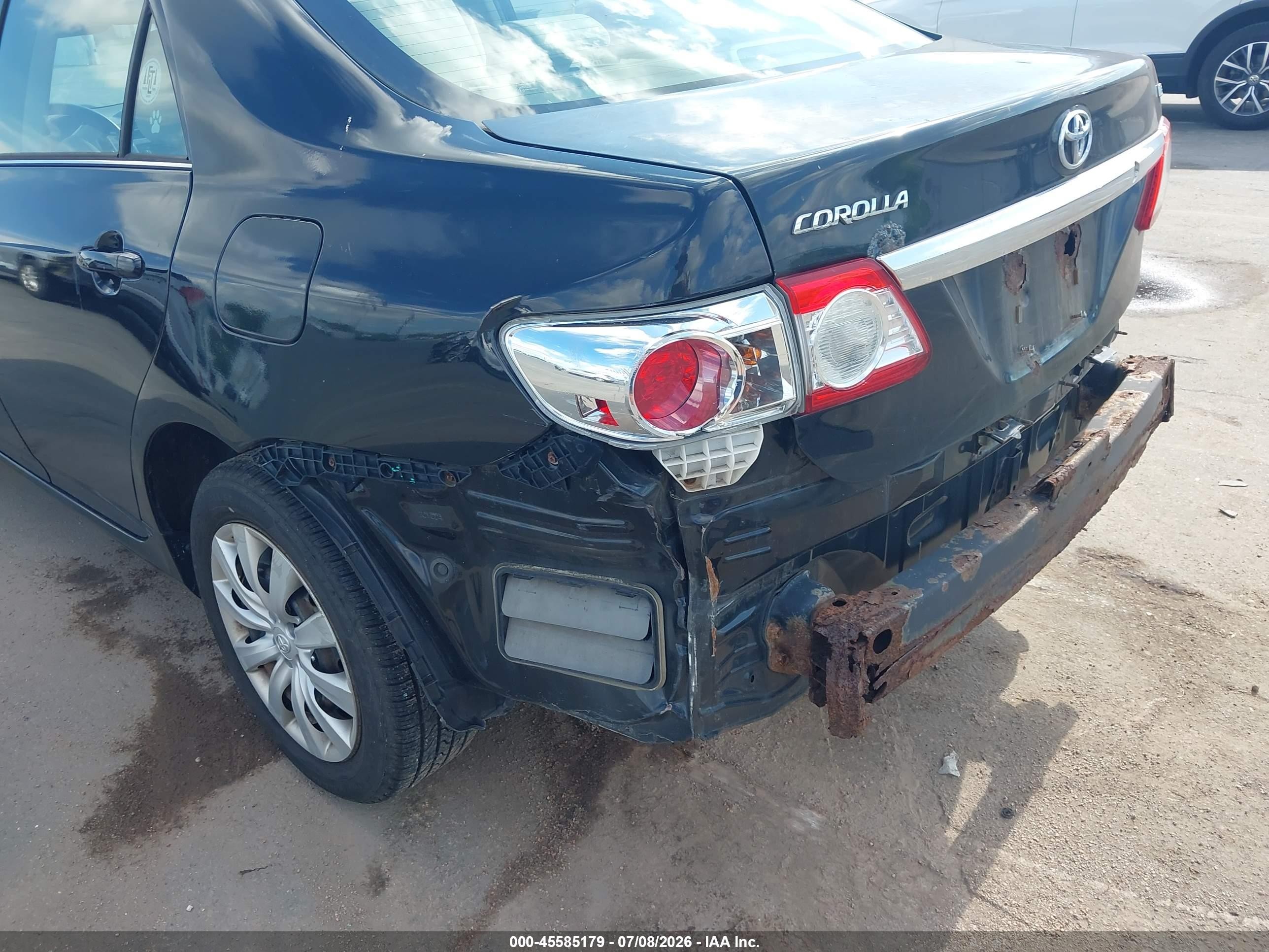 2013 Toyota Corolla Le Черный vin: 2T1BU4EE6DC927850