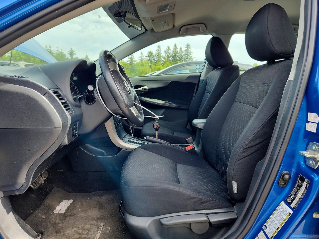 2010 Toyota Corolla Base Blue vin: 2T1BU4EE7AC194042
