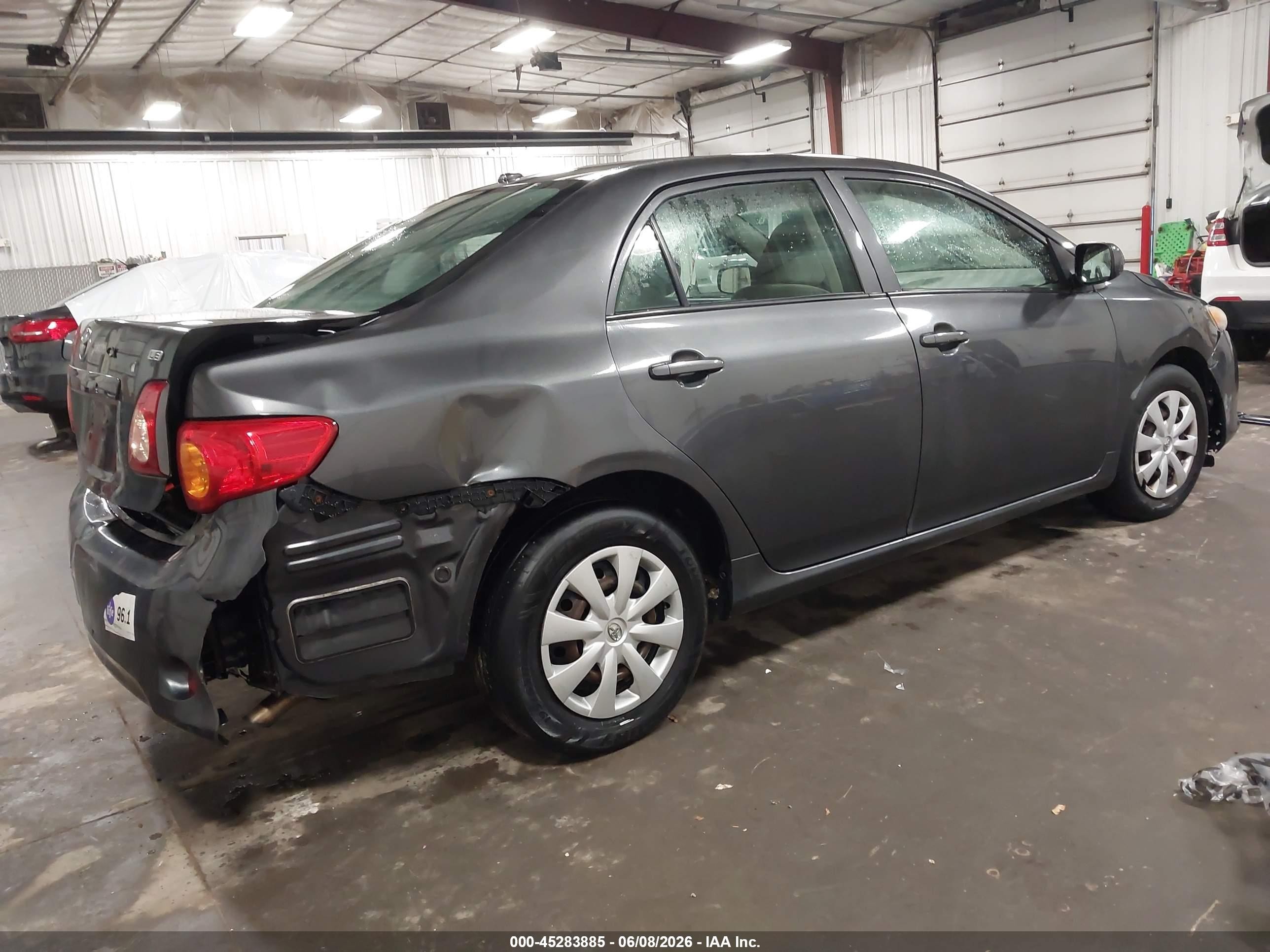 2010 Toyota Corolla Le Gray vin: 2T1BU4EE7AC223877