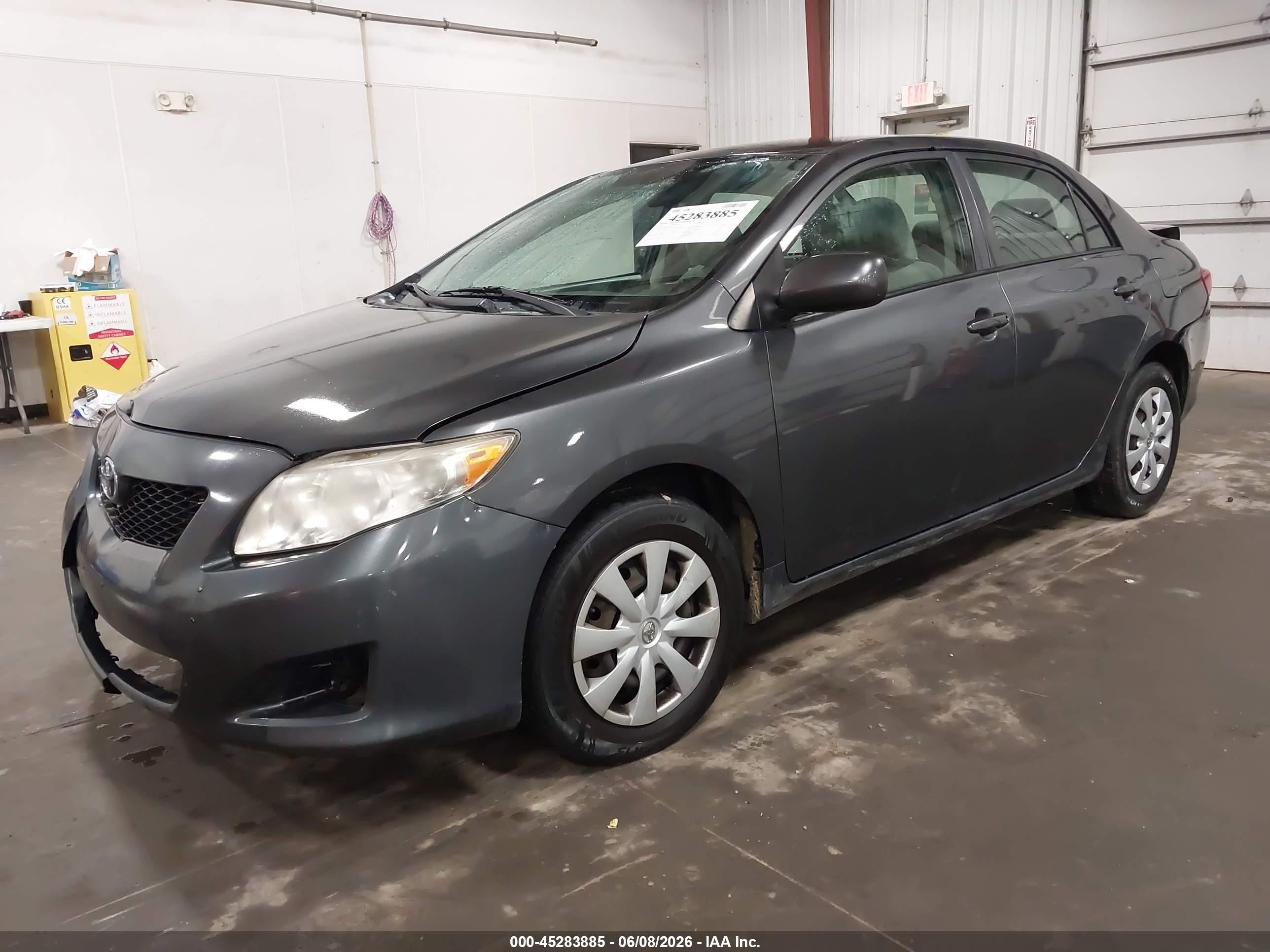 2010 Toyota Corolla Le Gray vin: 2T1BU4EE7AC223877