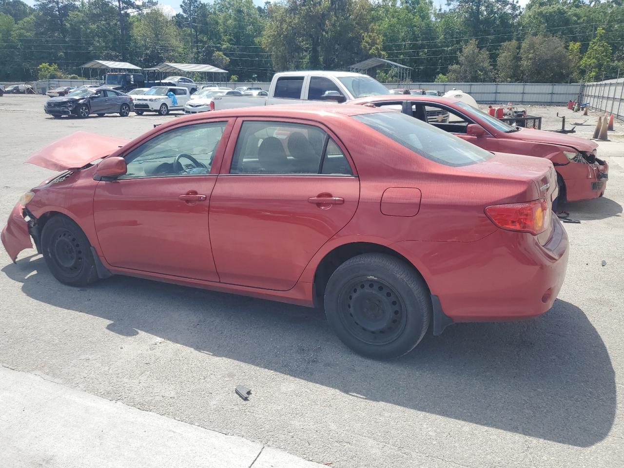 2010 Toyota Corolla Base Red vin: 2T1BU4EE7AC226407