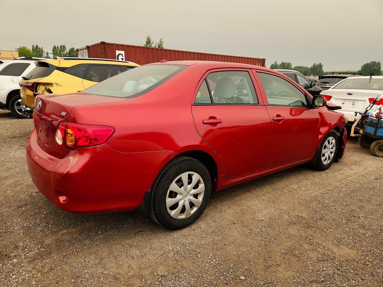 2010 Toyota Corolla Base Red vin: 2T1BU4EE7AC257737