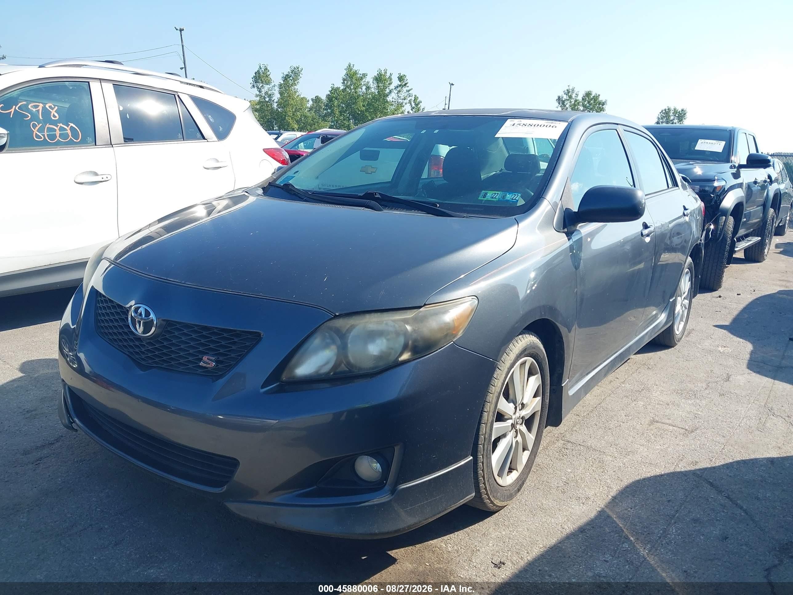 2010 Toyota Corolla S Серый vin: 2T1BU4EE7AC262422