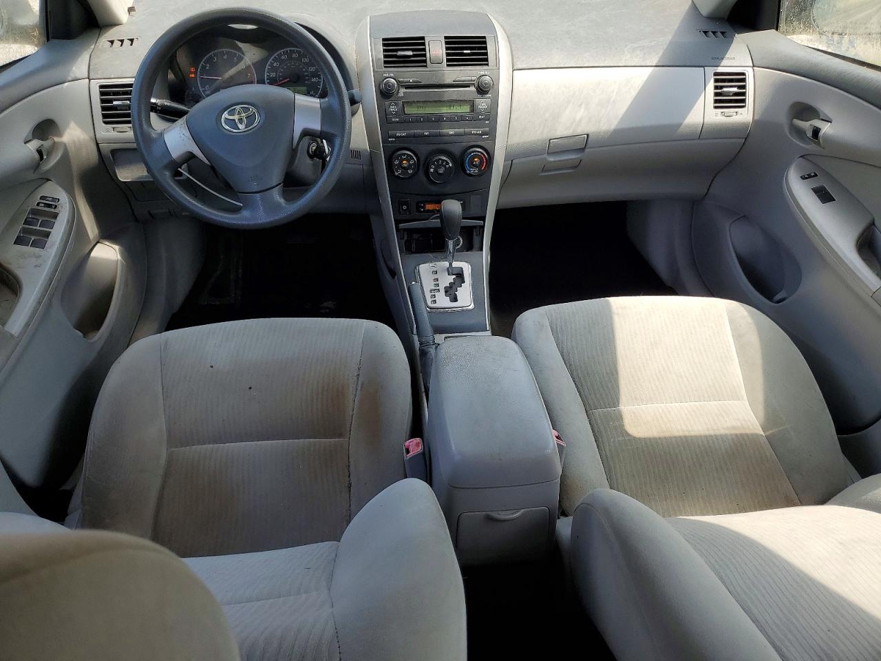 2010 Toyota Corolla Le Gray vin: 2T1BU4EE7AC277700