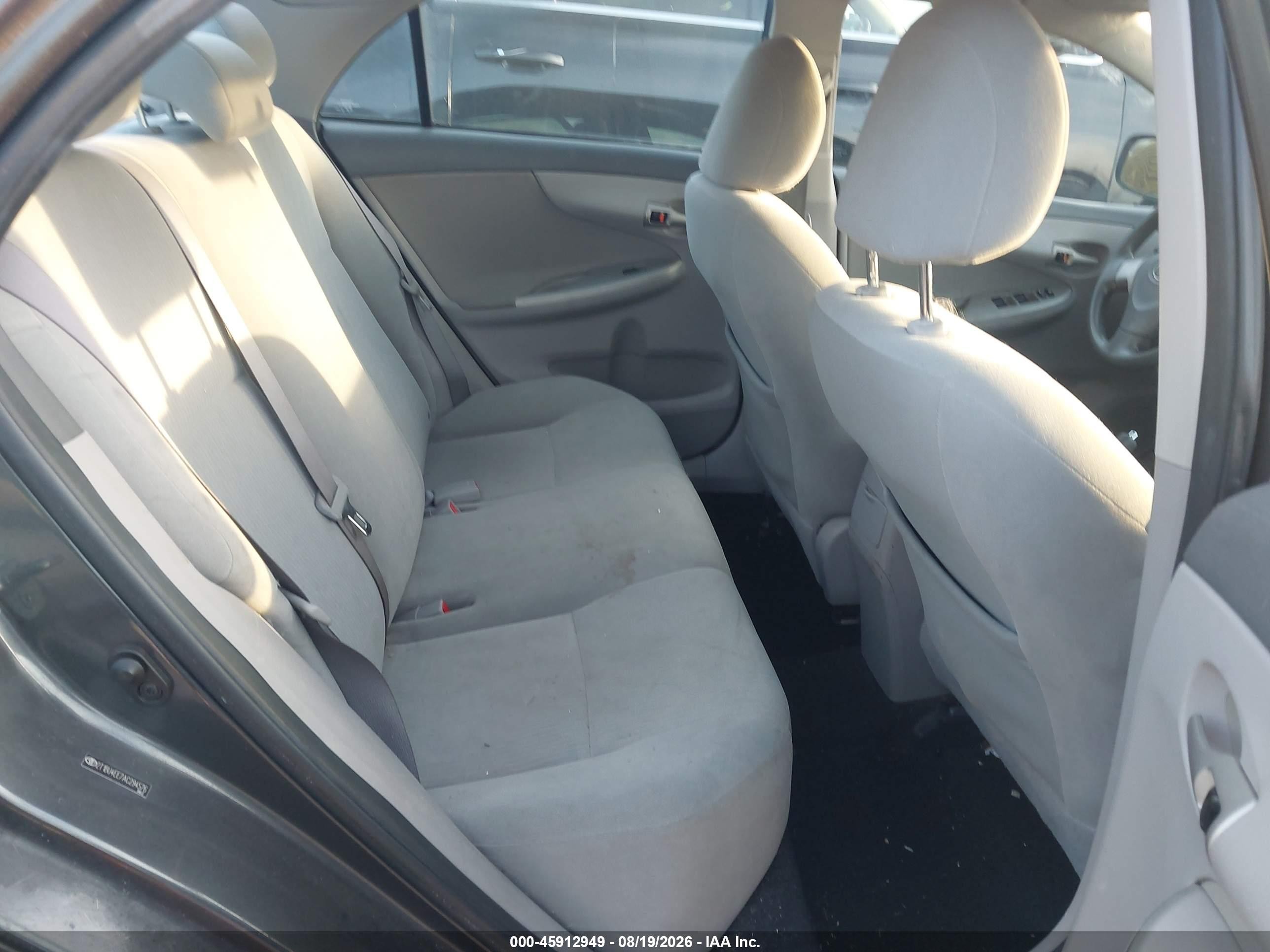 2010 Toyota Corolla Le Серый vin: 2T1BU4EE7AC294576