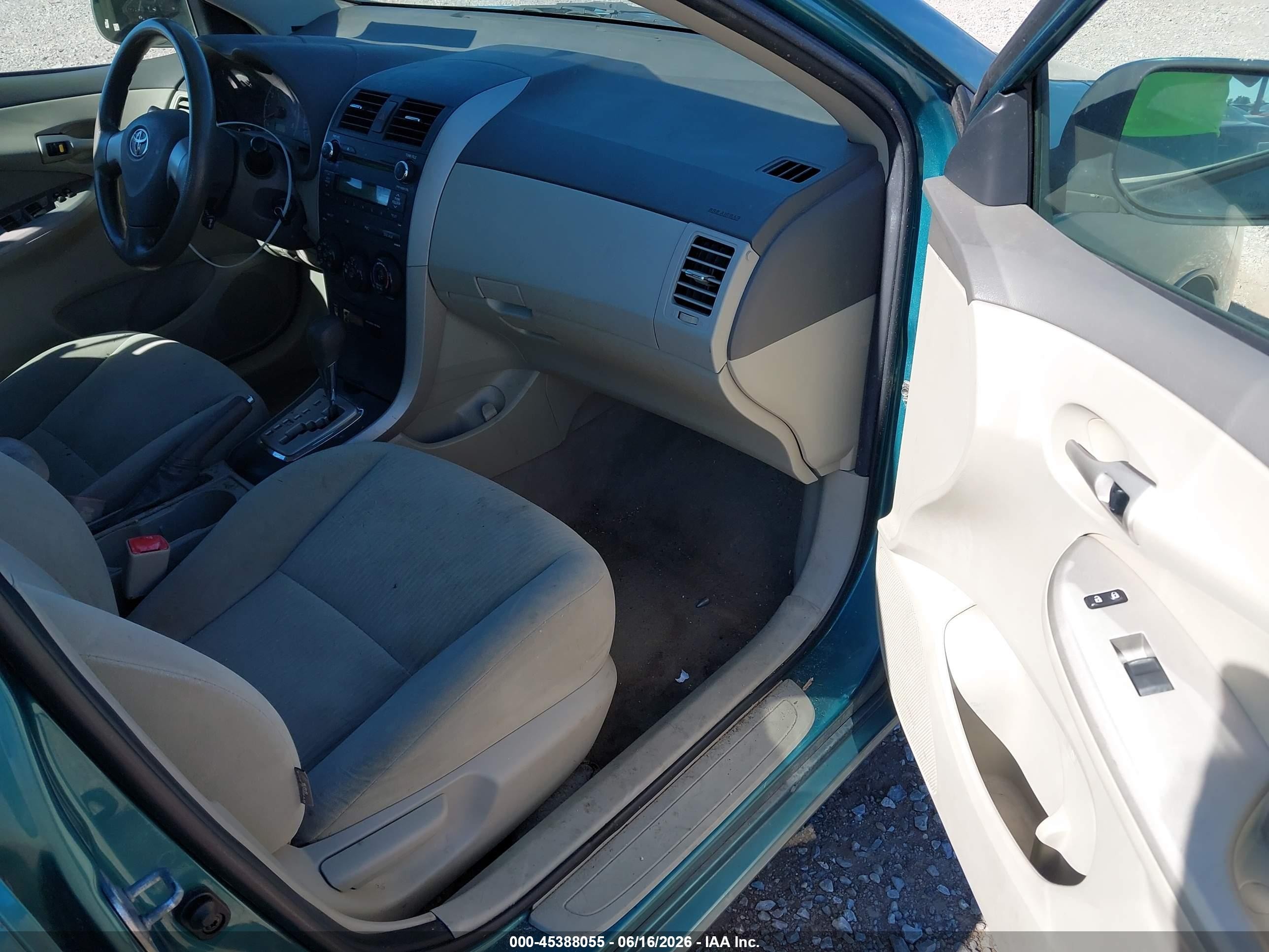 2010 Toyota Corolla Le Teal vin: 2T1BU4EE7AC295789