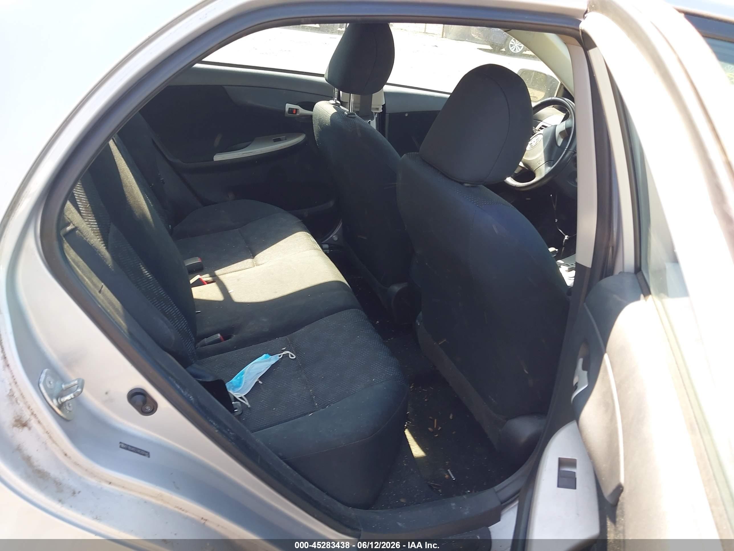 2010 Toyota Corolla S Silver vin: 2T1BU4EE7AC297445
