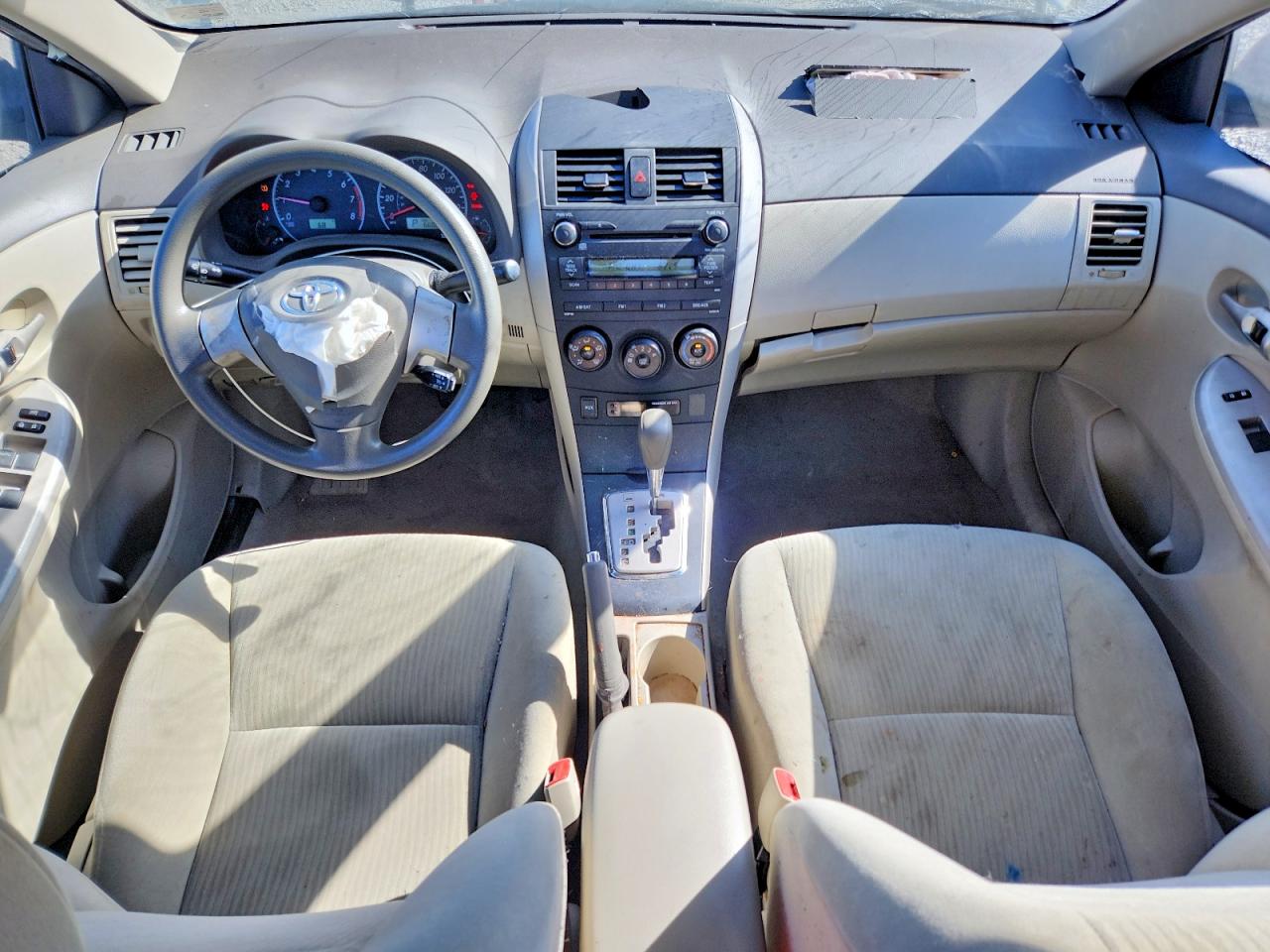 2010 Toyota Corolla Le Tan vin: 2T1BU4EE7AC301512