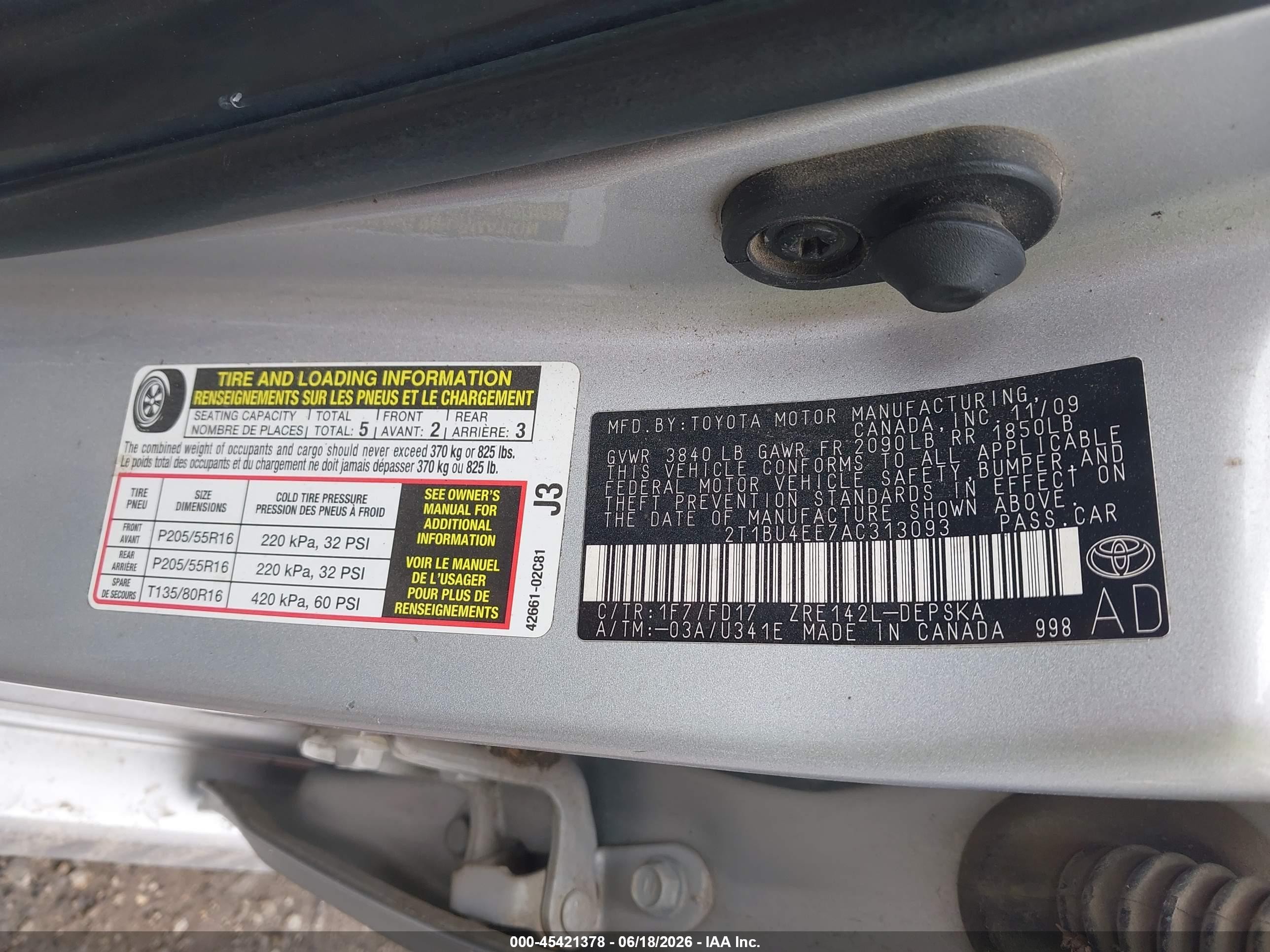 2010 Toyota Corolla S Silver vin: 2T1BU4EE7AC313093