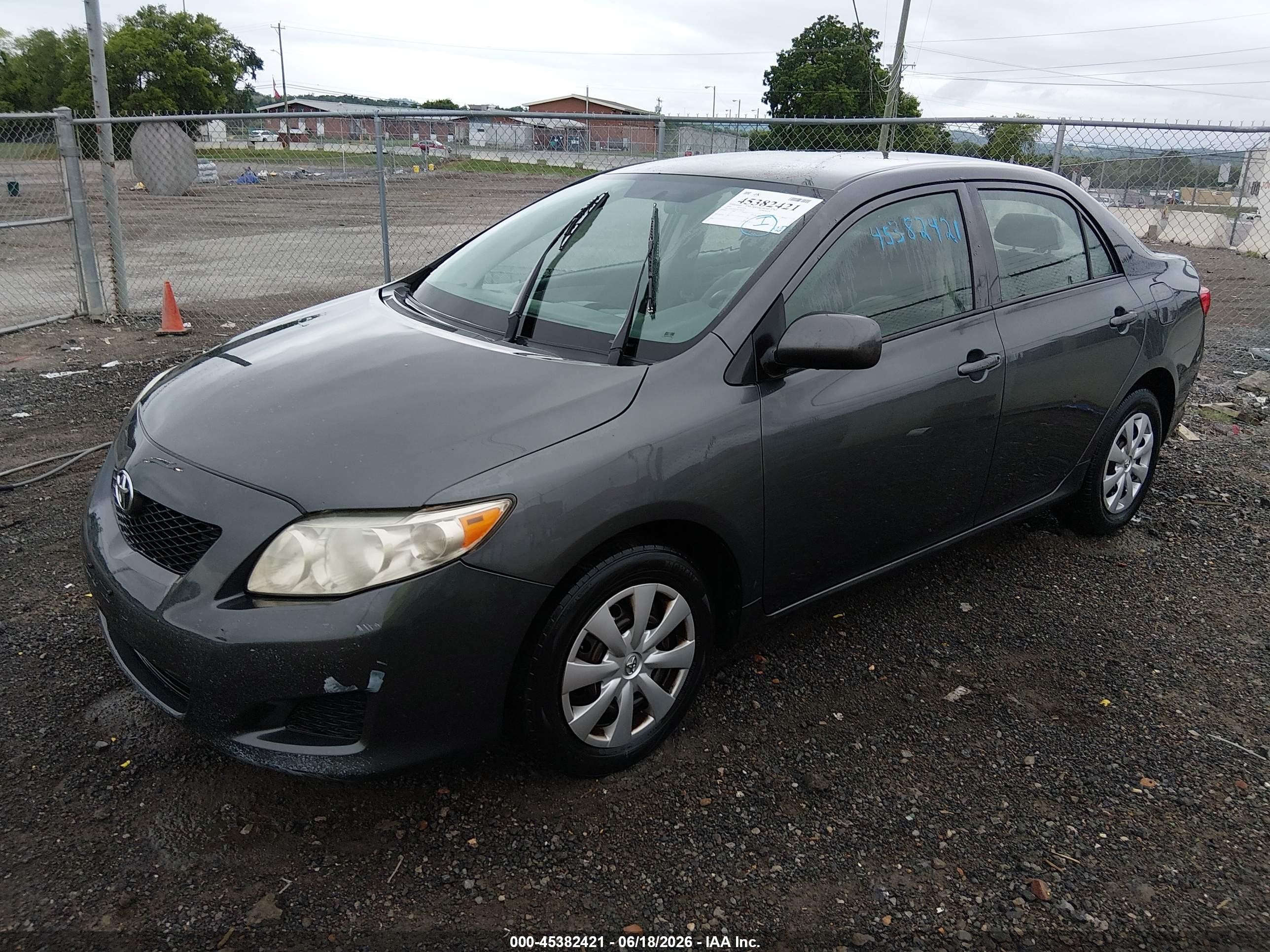2010 Toyota Corolla Le Gray vin: 2T1BU4EE7AC320299
