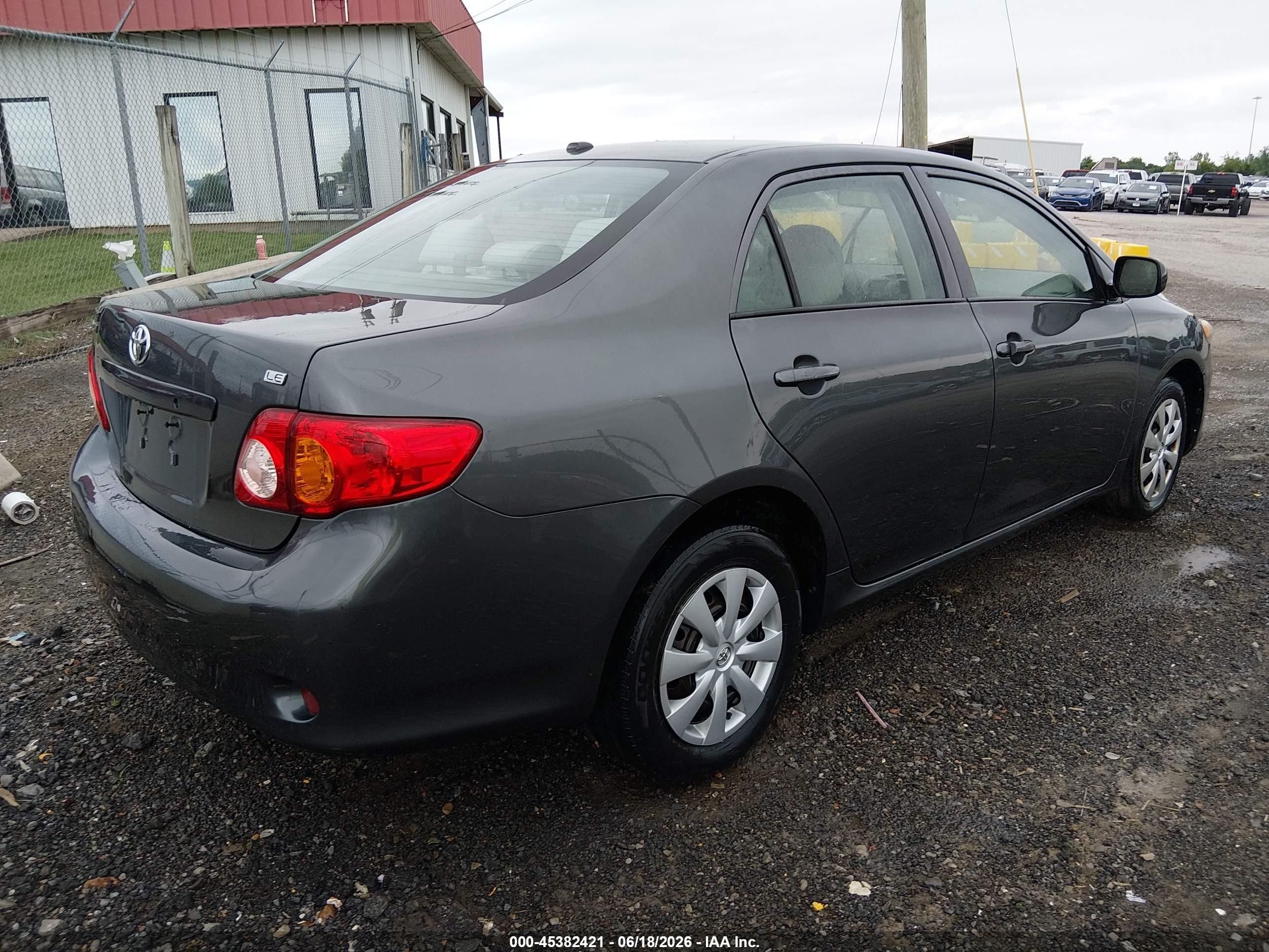 2010 Toyota Corolla Le Gray vin: 2T1BU4EE7AC320299