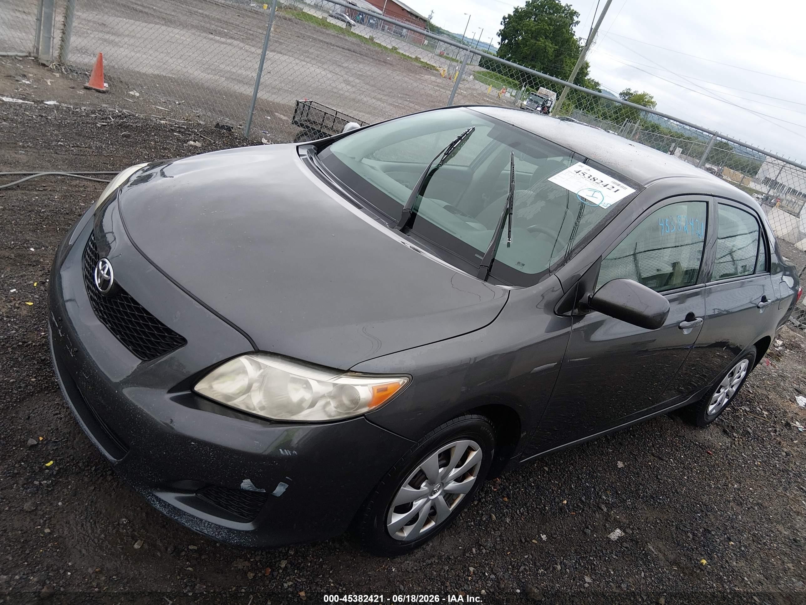 2010 Toyota Corolla Le Gray vin: 2T1BU4EE7AC320299