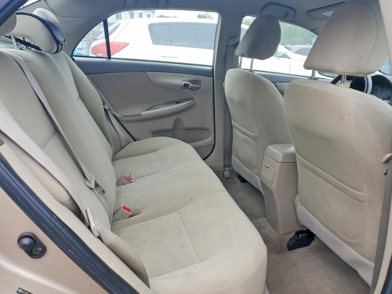 2010 Toyota Corolla Le Tan vin: 2T1BU4EE7AC323235