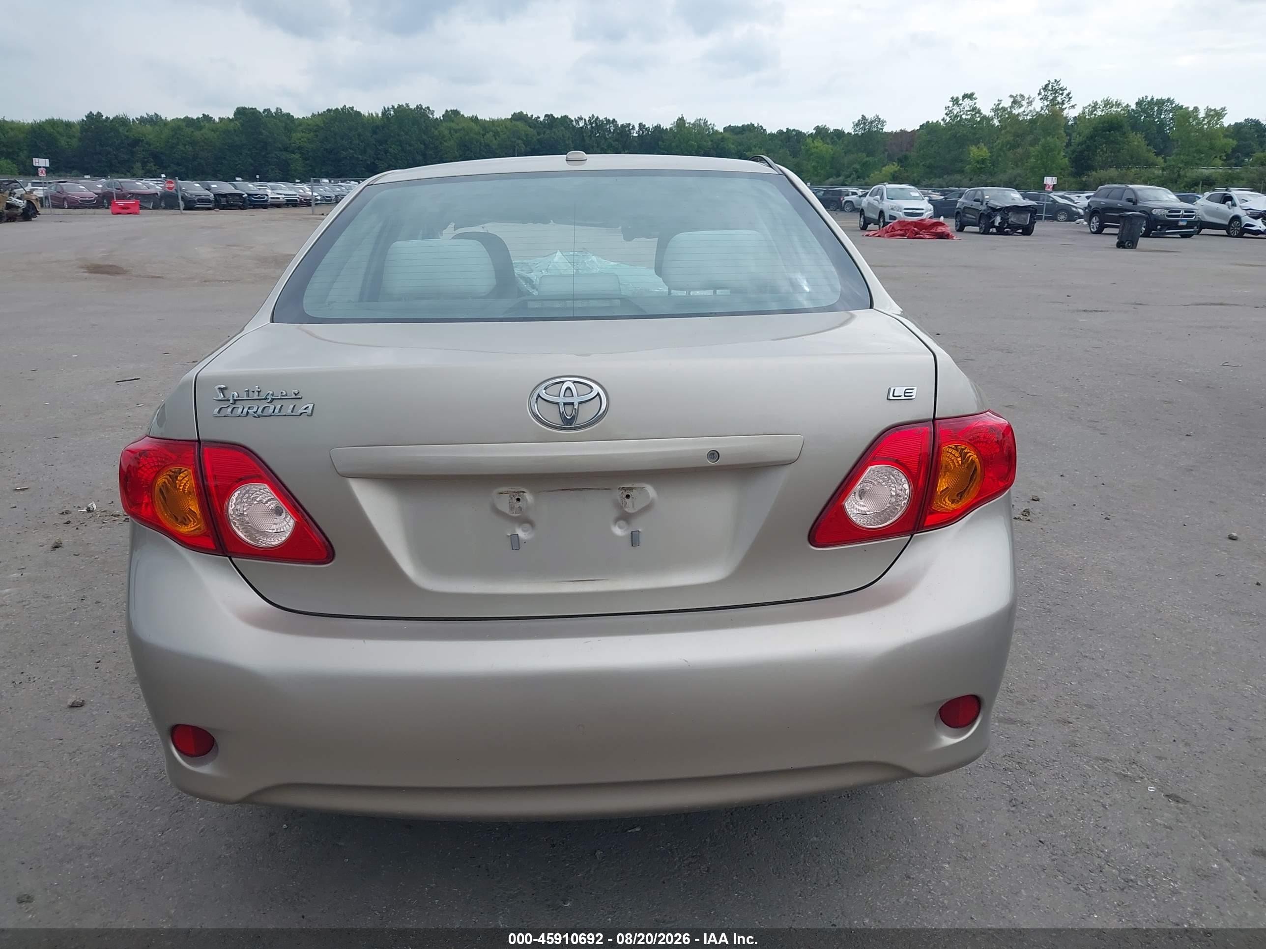 2010 Toyota Corolla Le Бежевый vin: 2T1BU4EE7AC327043