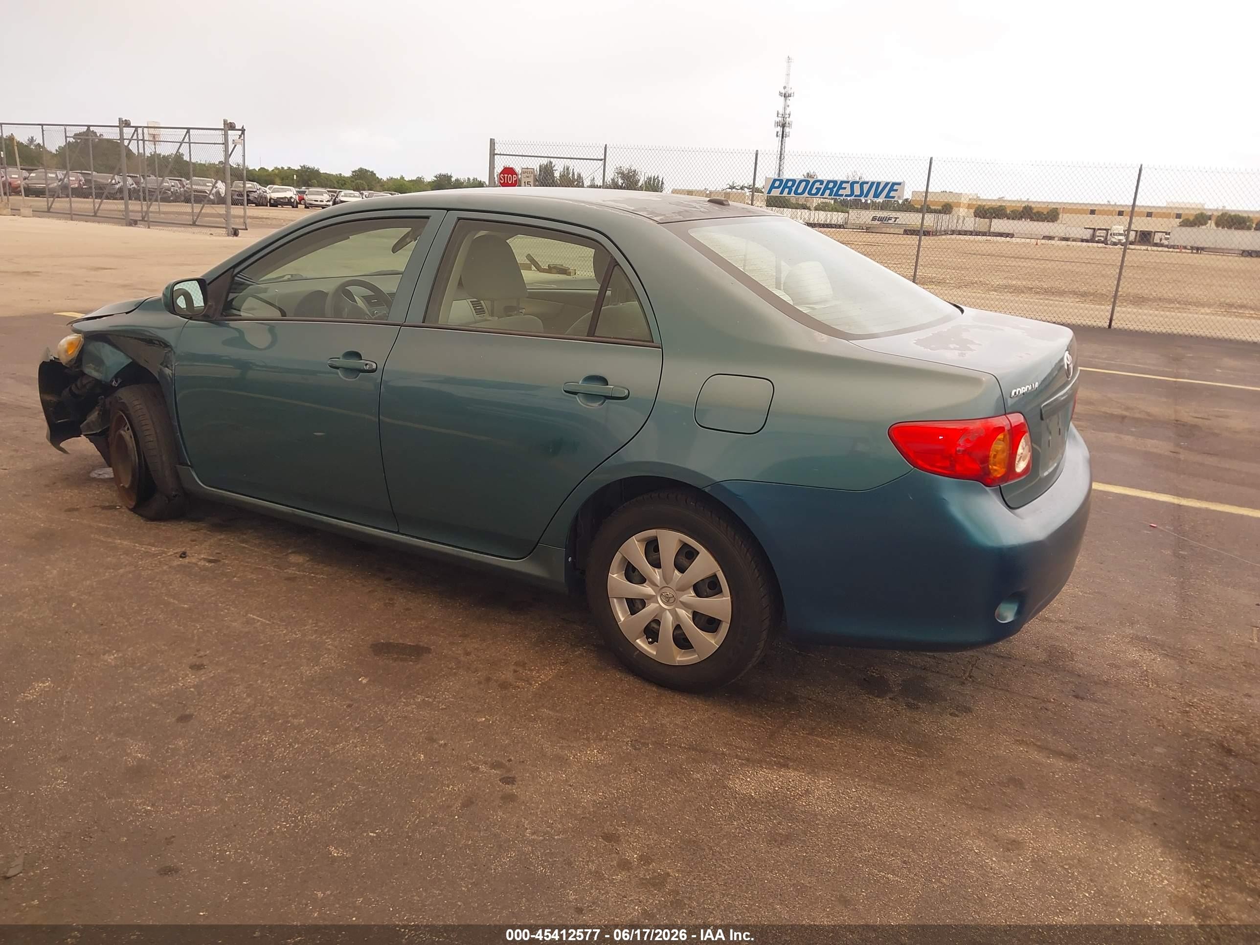 2010 Toyota Corolla Le Green vin: 2T1BU4EE7AC376422