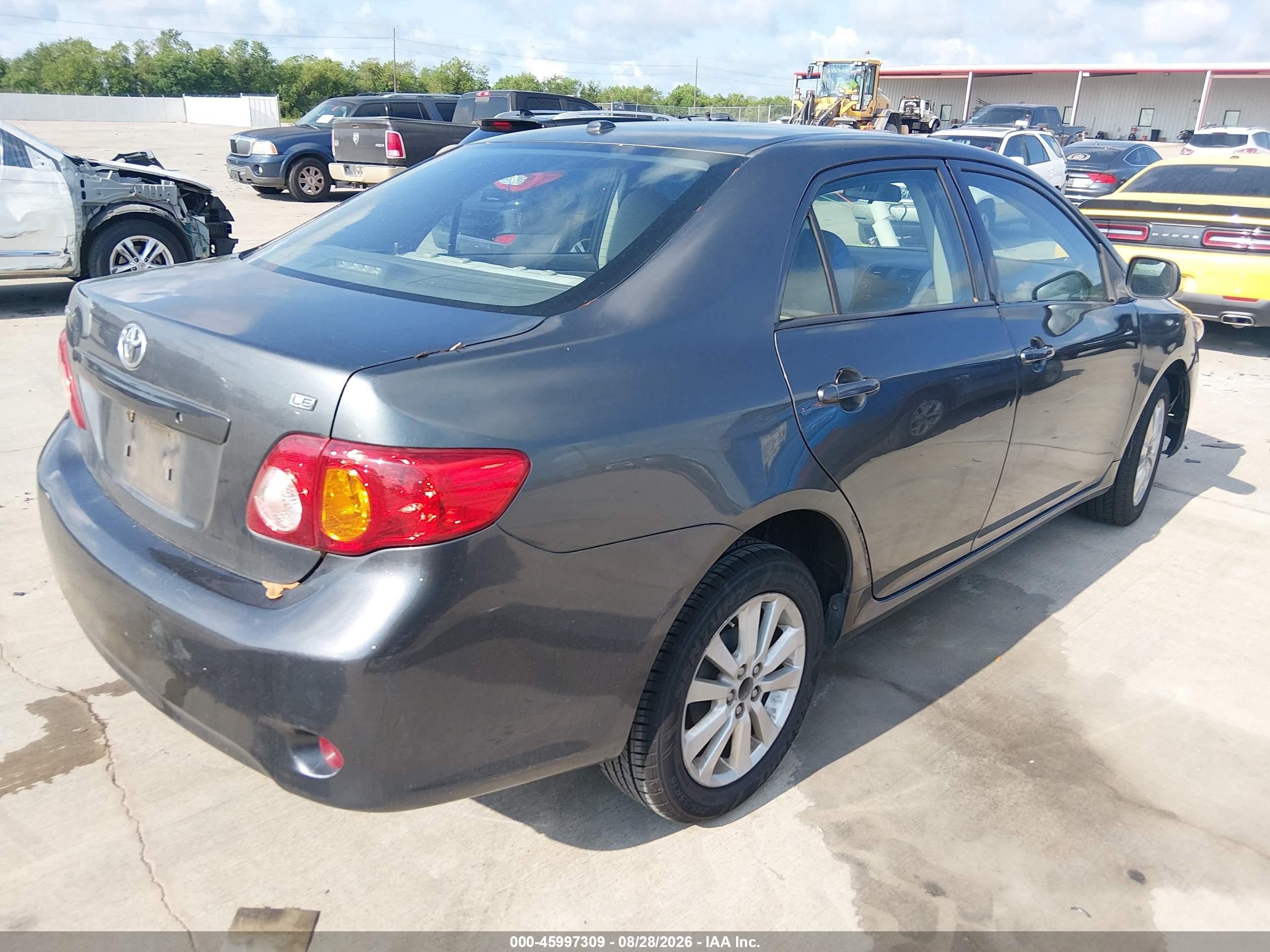 2010 Toyota Corolla Le Gray vin: 2T1BU4EE7AC383841