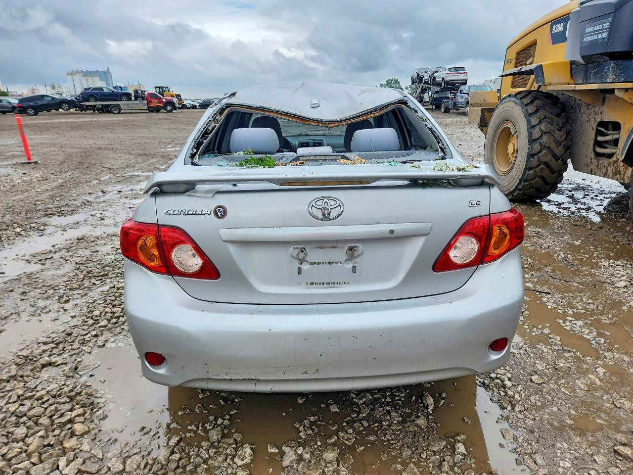 2010 Toyota Corolla Le Silver vin: 2T1BU4EE7AC407166
