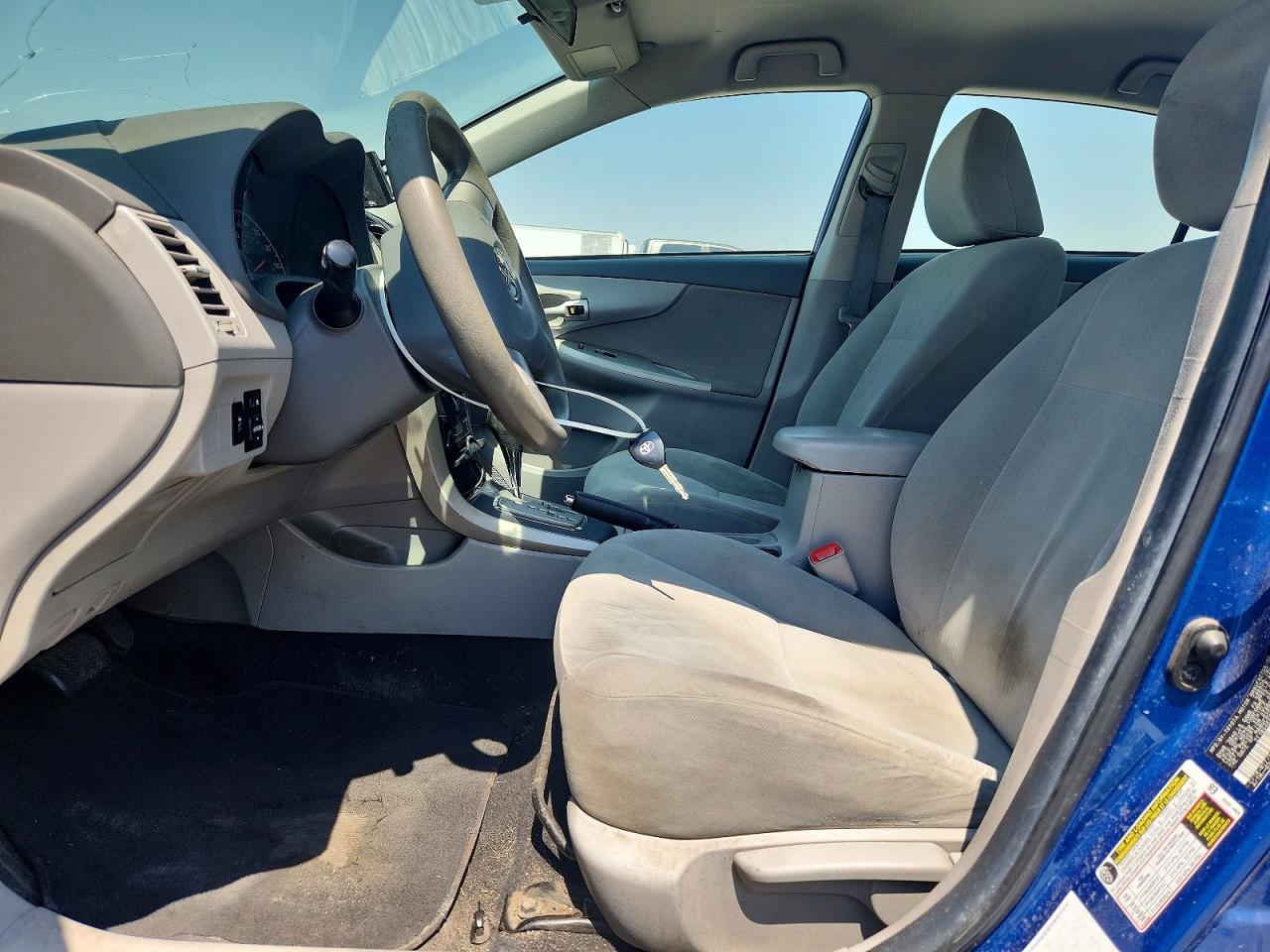 2010 Toyota Corolla Le Blue vin: 2T1BU4EE7AC418216