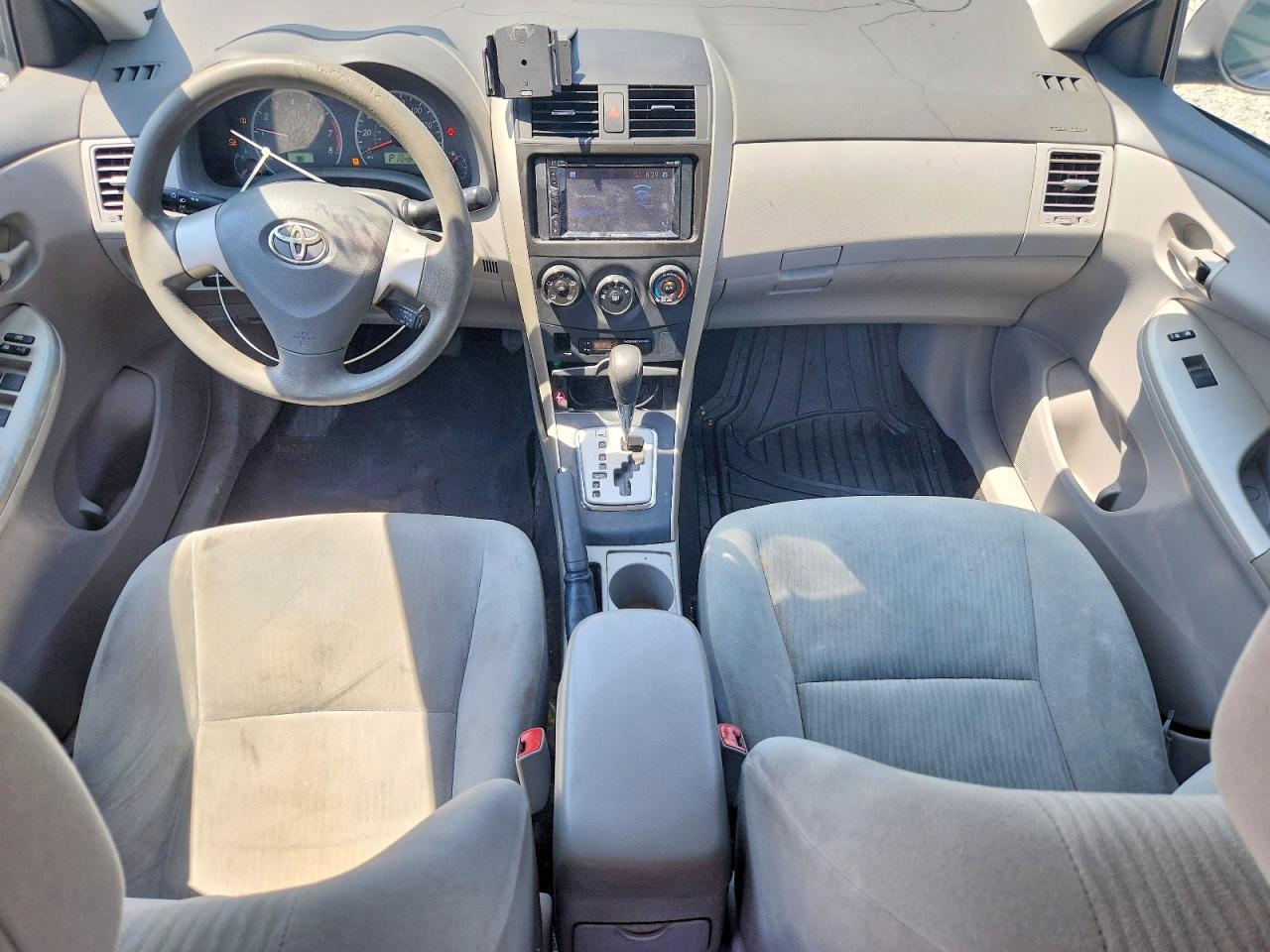 2010 Toyota Corolla Le Blue vin: 2T1BU4EE7AC418216