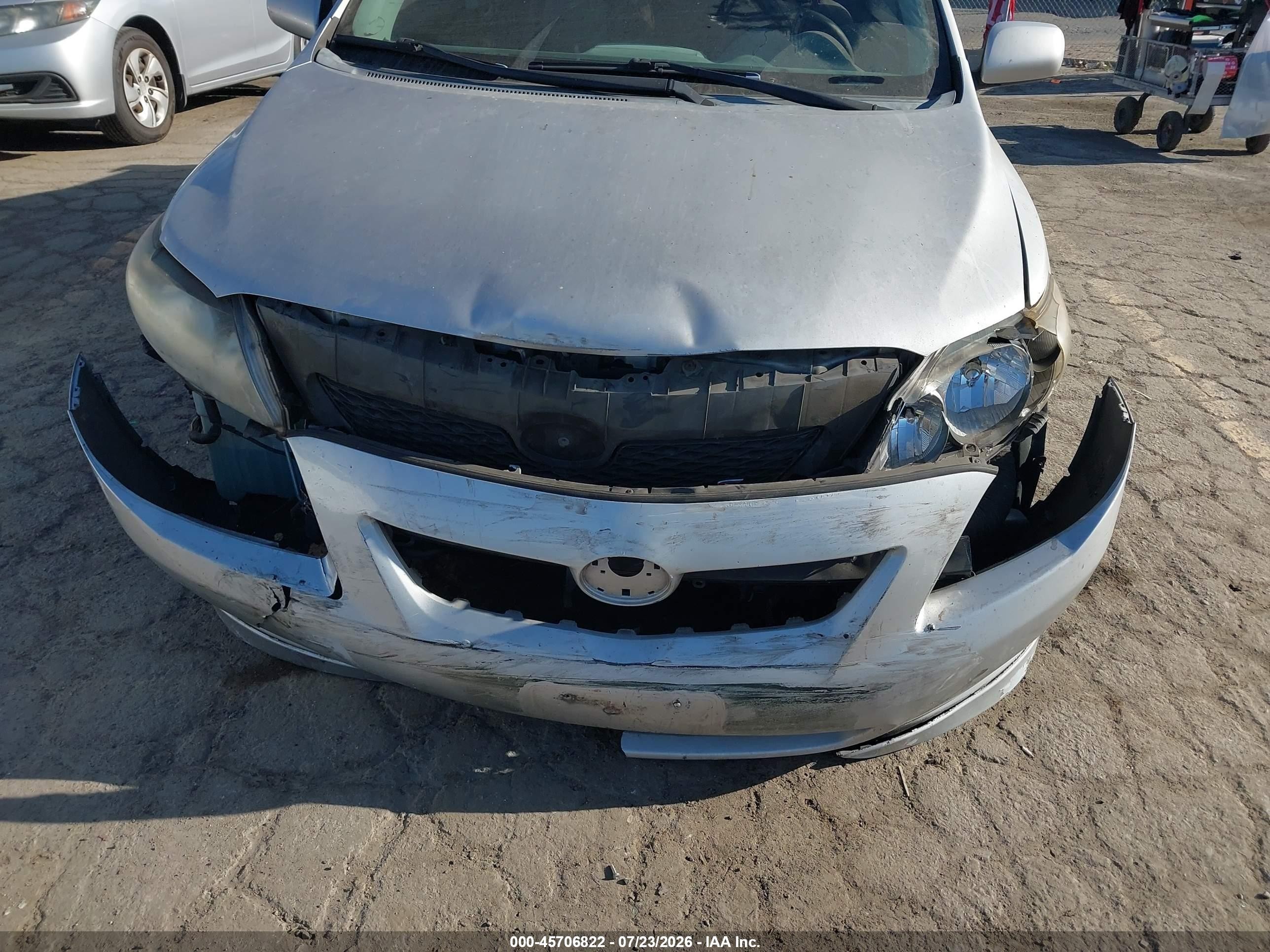 2010 Toyota Corolla S Silver vin: 2T1BU4EE7AC446422