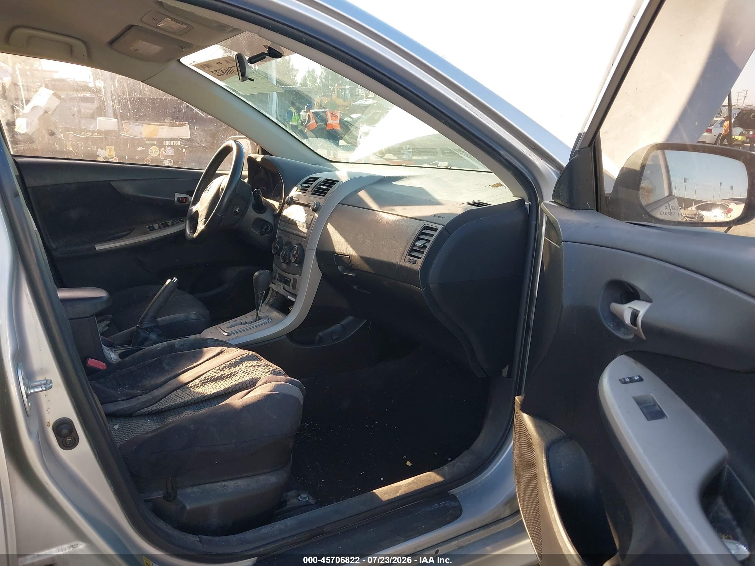2010 Toyota Corolla S Silver vin: 2T1BU4EE7AC446422