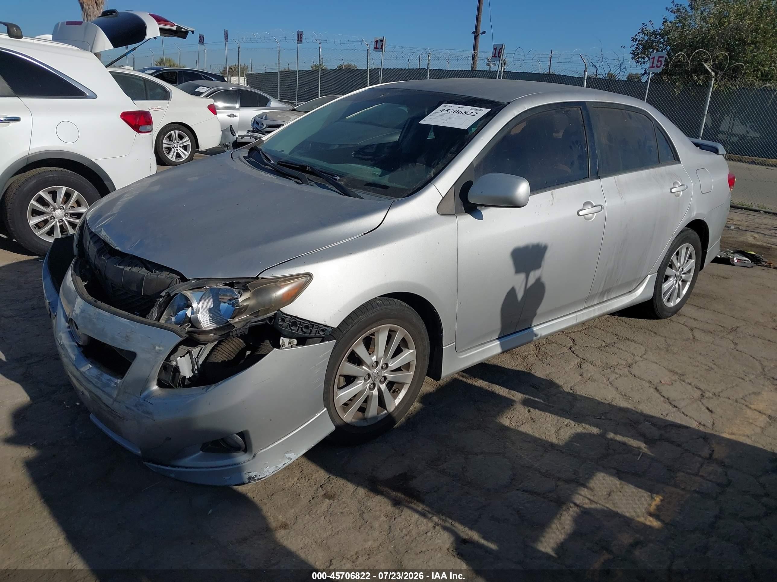 2010 Toyota Corolla S Silver vin: 2T1BU4EE7AC446422