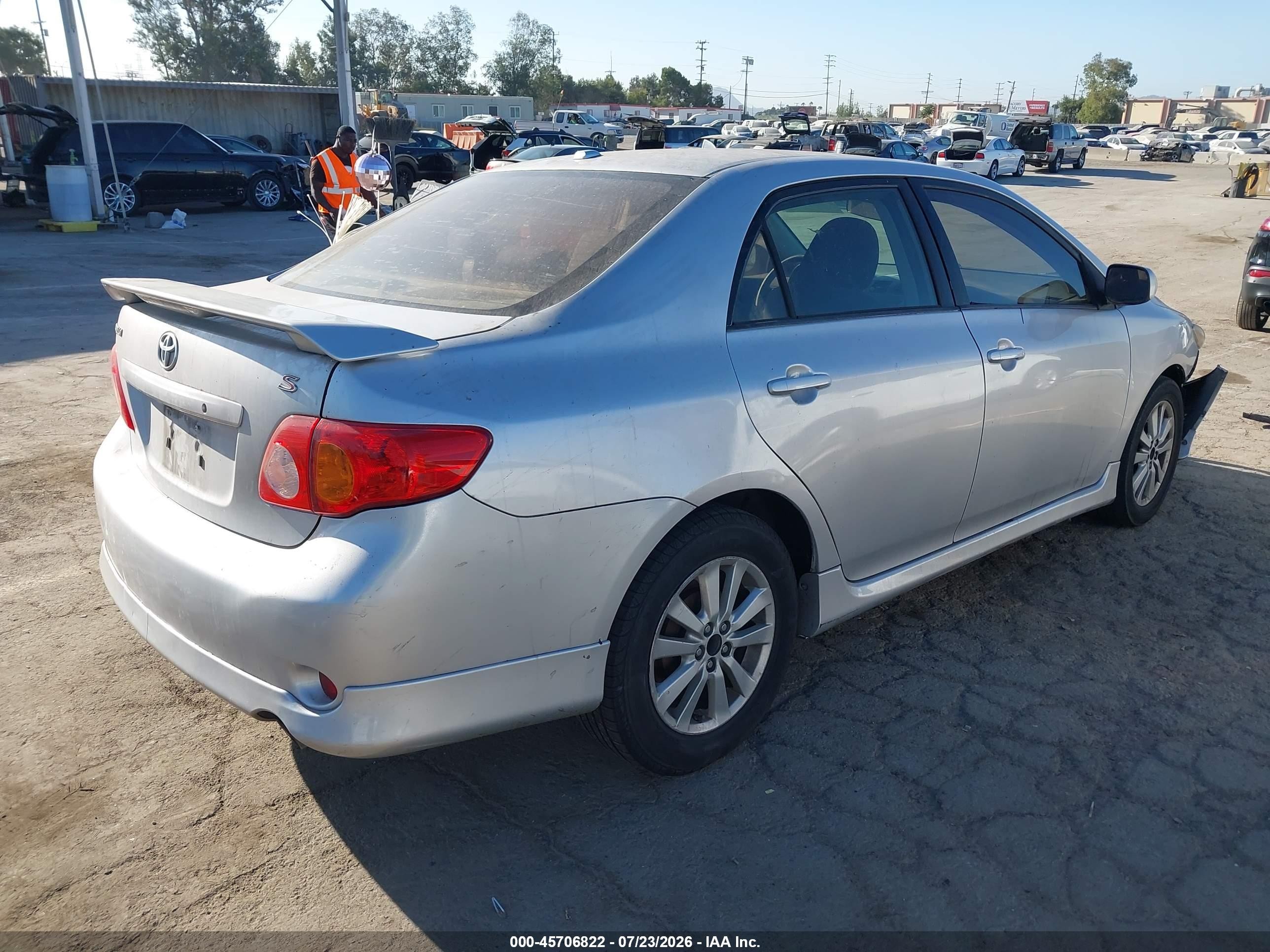 2010 Toyota Corolla S Silver vin: 2T1BU4EE7AC446422