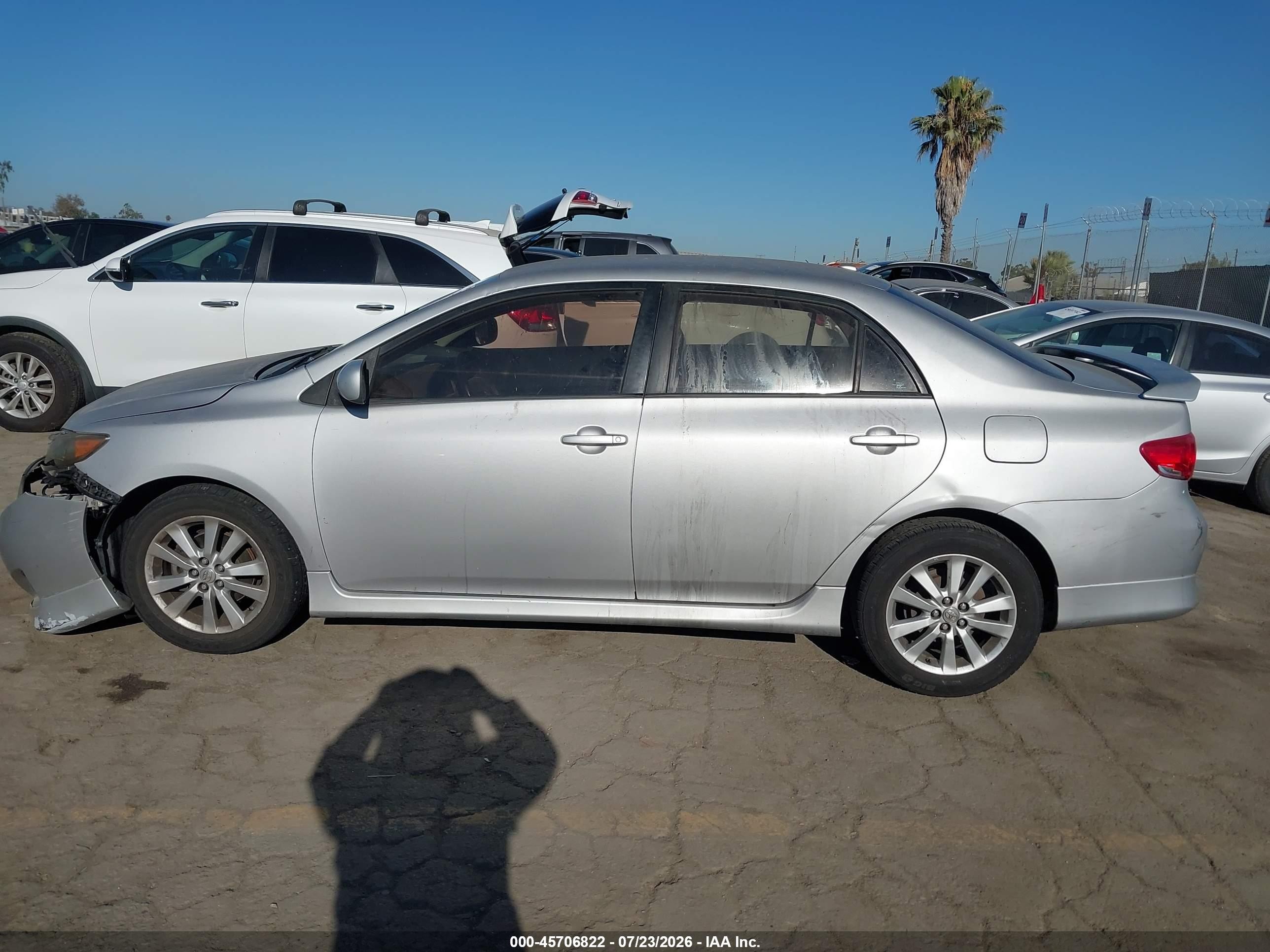 2010 Toyota Corolla S Silver vin: 2T1BU4EE7AC446422