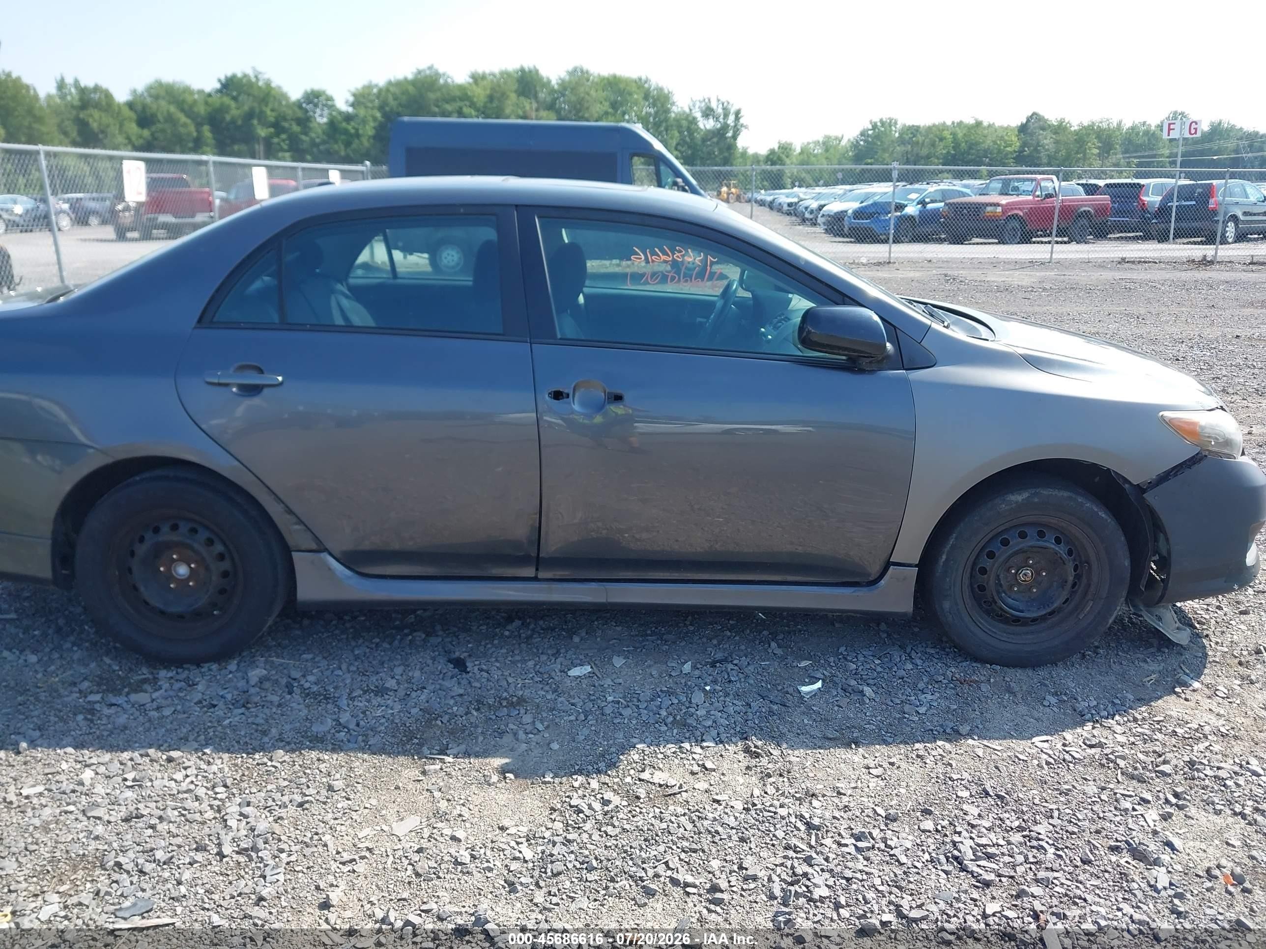 2010 Toyota Corolla S Gray vin: 2T1BU4EE7AC449109