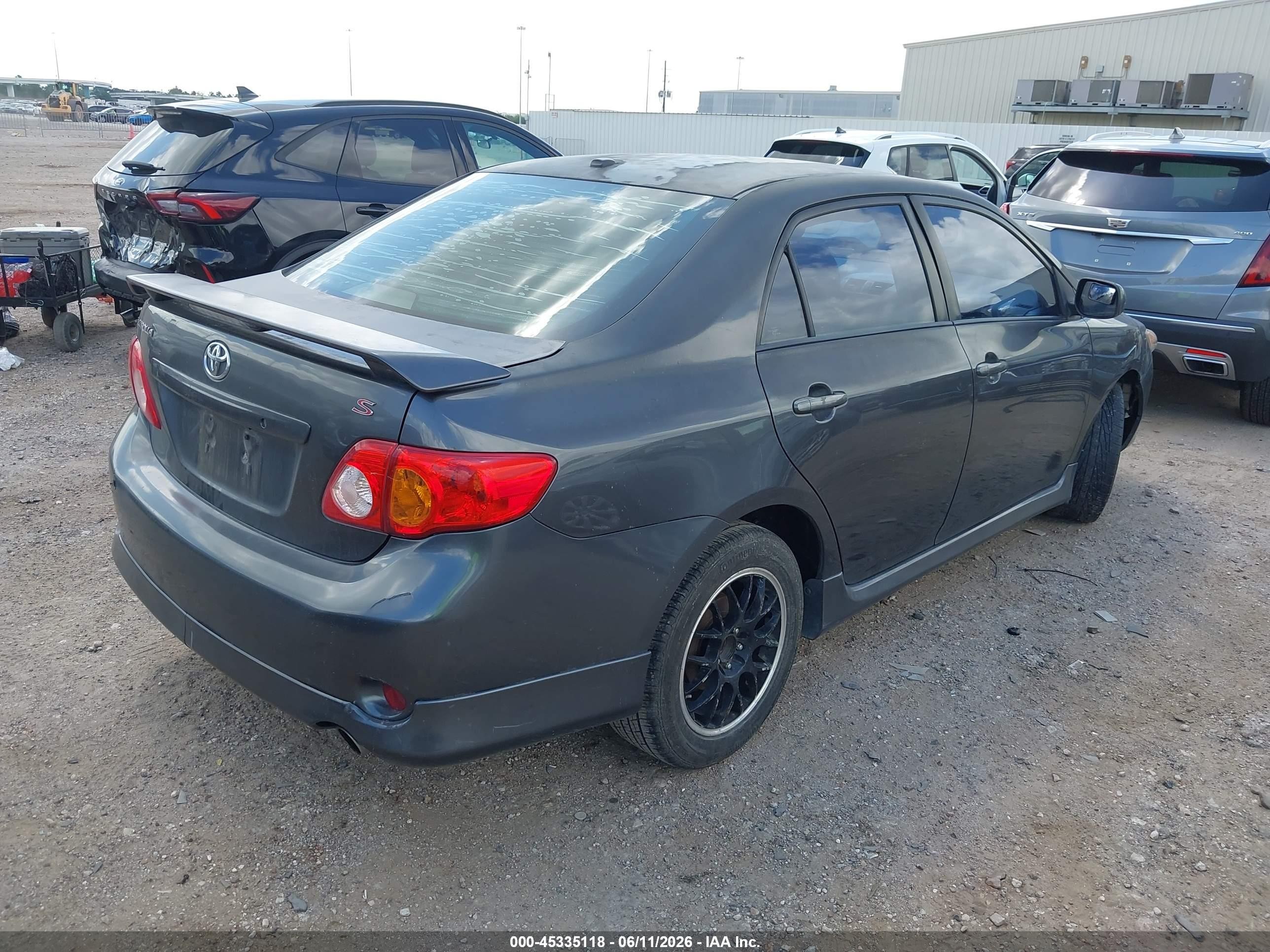 2010 Toyota Corolla S Черный vin: 2T1BU4EE7AC476097