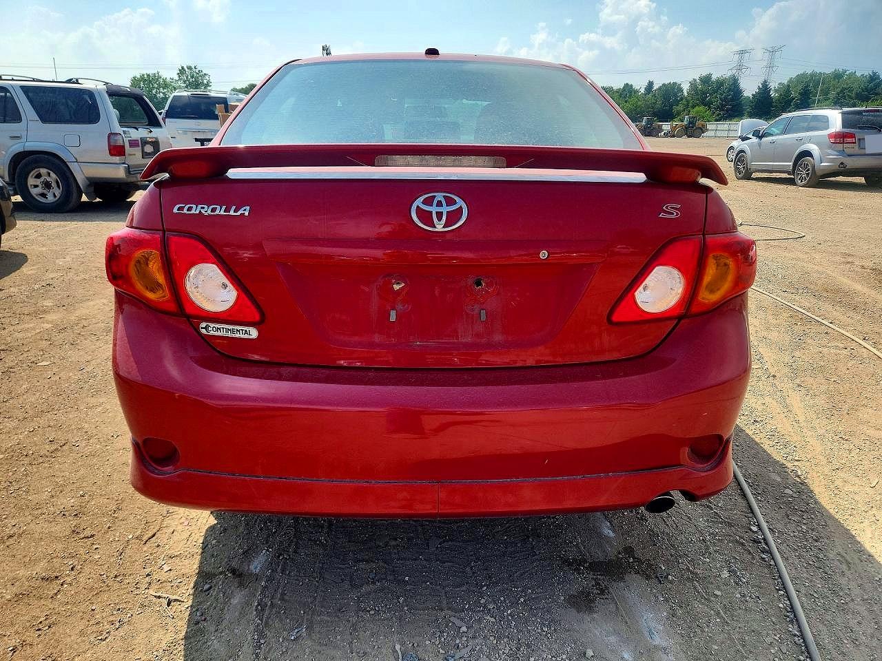 2010 Toyota Corolla S Red vin: 2T1BU4EE7AC477069