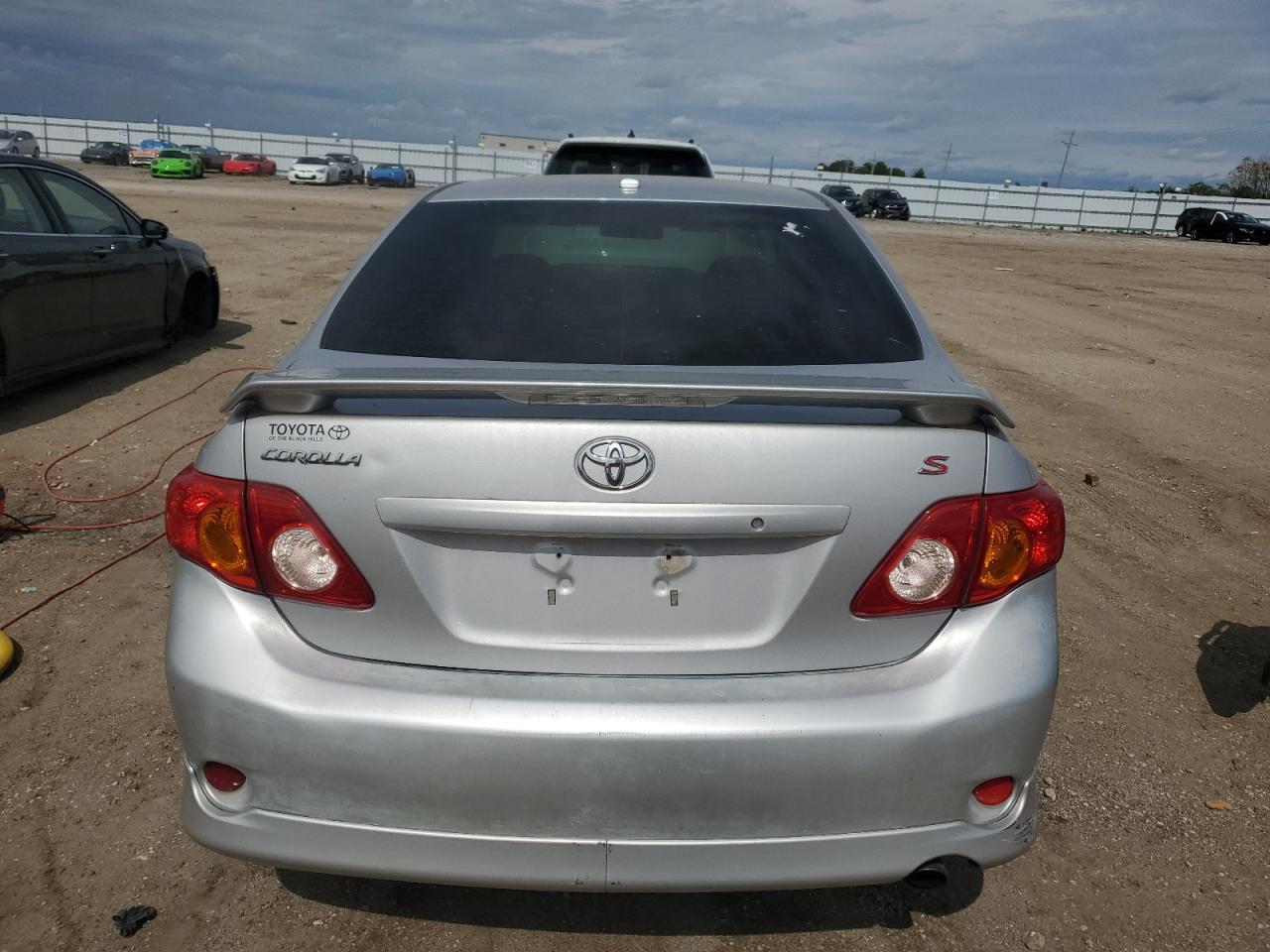 2010 Toyota Corolla Base Silver vin: 2T1BU4EE7AC488749