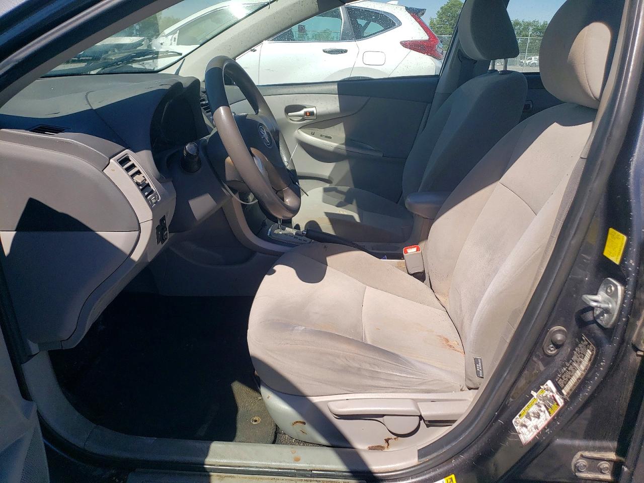 2010 Toyota Corolla Le Gray vin: 2T1BU4EE7AC492204