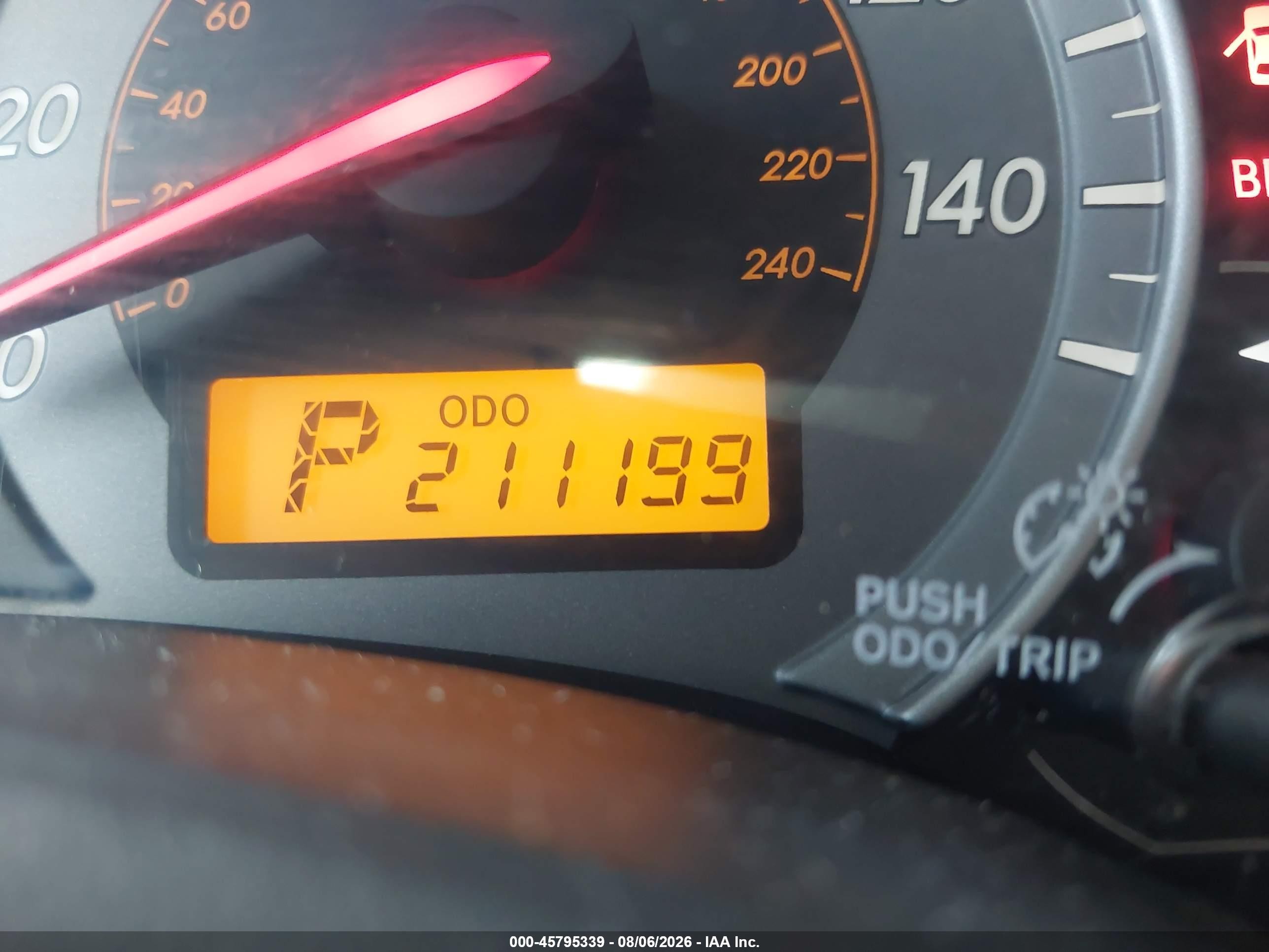 2010 Toyota Corolla S Белый vin: 2T1BU4EE7AC494938