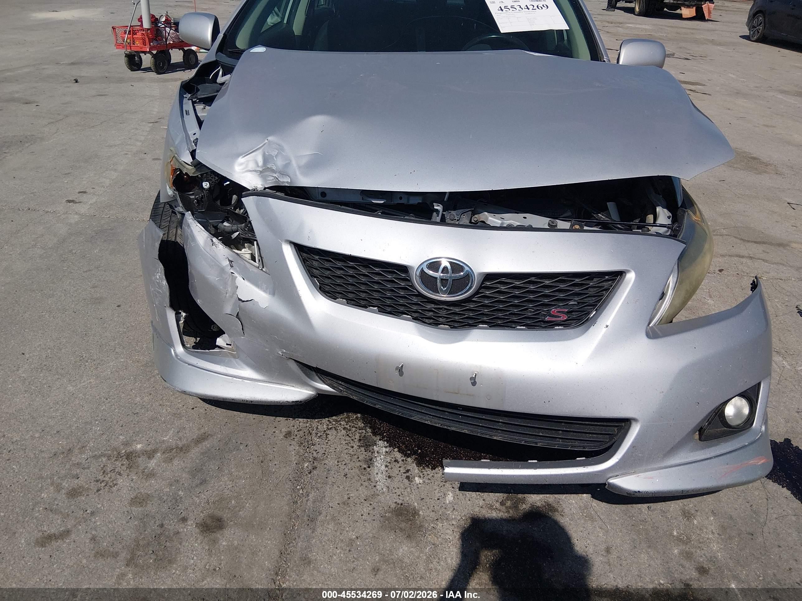 2010 Toyota Corolla S Silver vin: 2T1BU4EE7AC501449