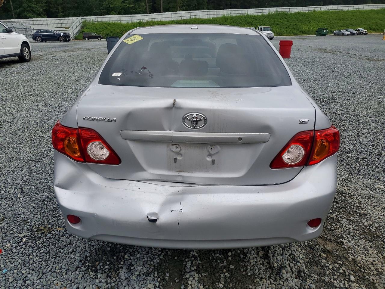 2010 Toyota Corolla Le Gray vin: 2T1BU4EE7AC505503