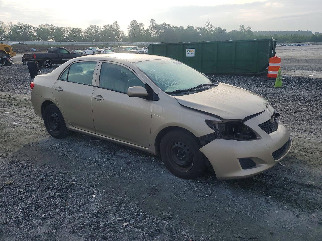 2010 Toyota Corolla Le Gold vin: 2T1BU4EE7AC509728