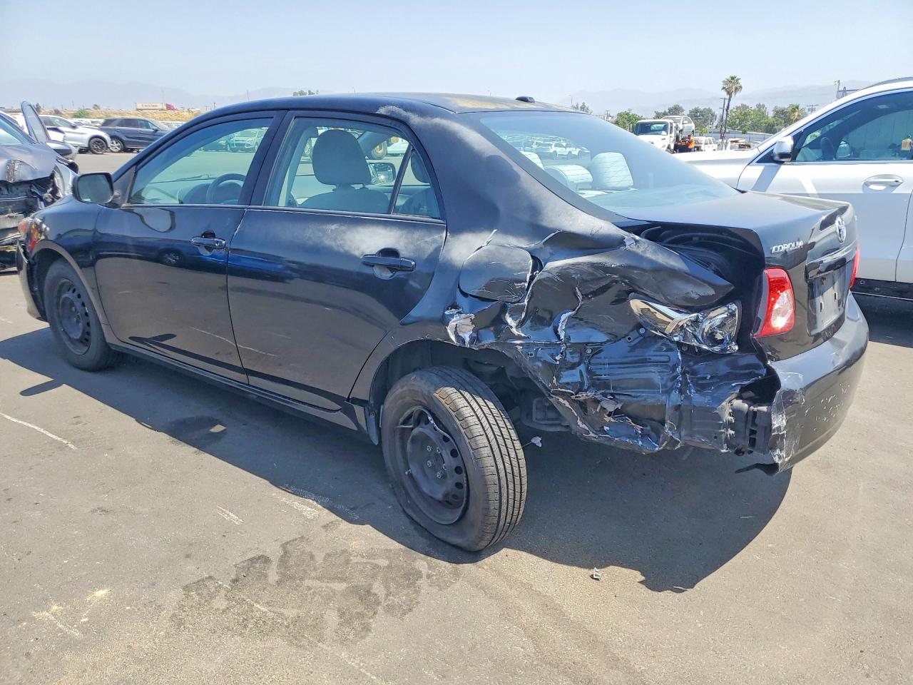 2010 Toyota Corolla Le Black vin: 2T1BU4EE7AC510152
