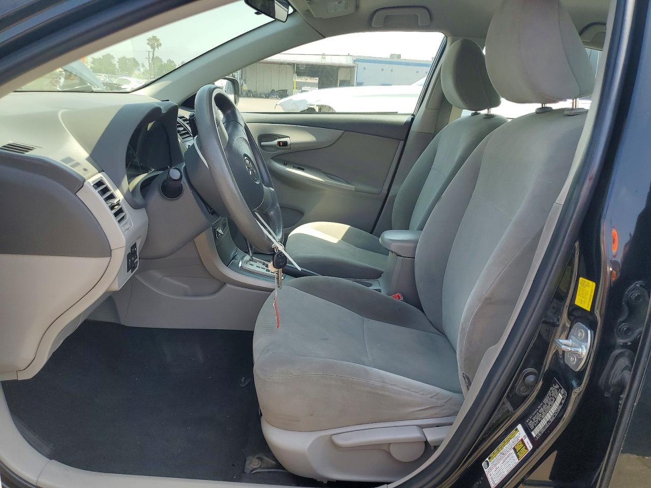 2010 Toyota Corolla Le Black vin: 2T1BU4EE7AC510152