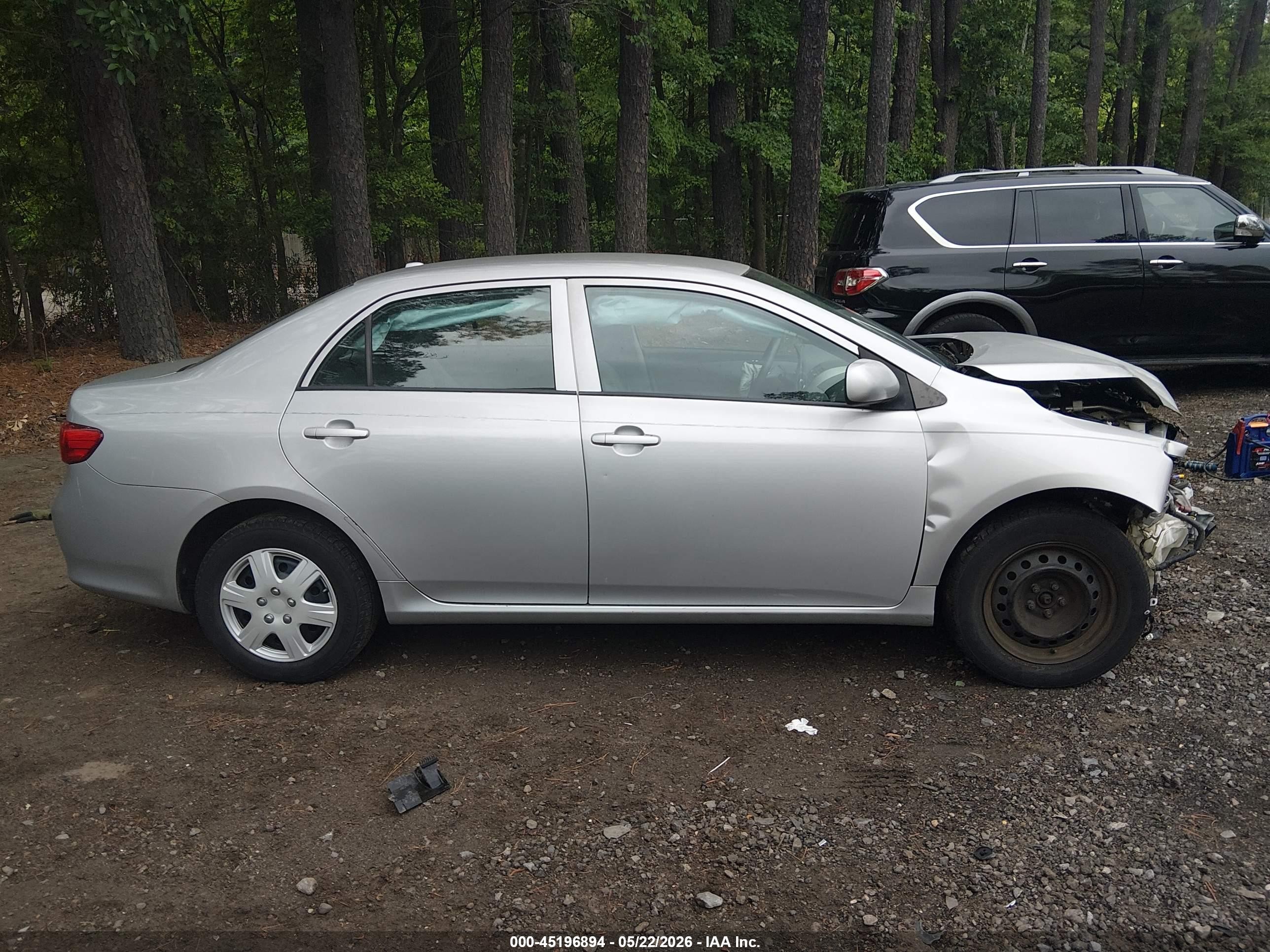 2010 Toyota Corolla Le Silver vin: 2T1BU4EE7AC523287