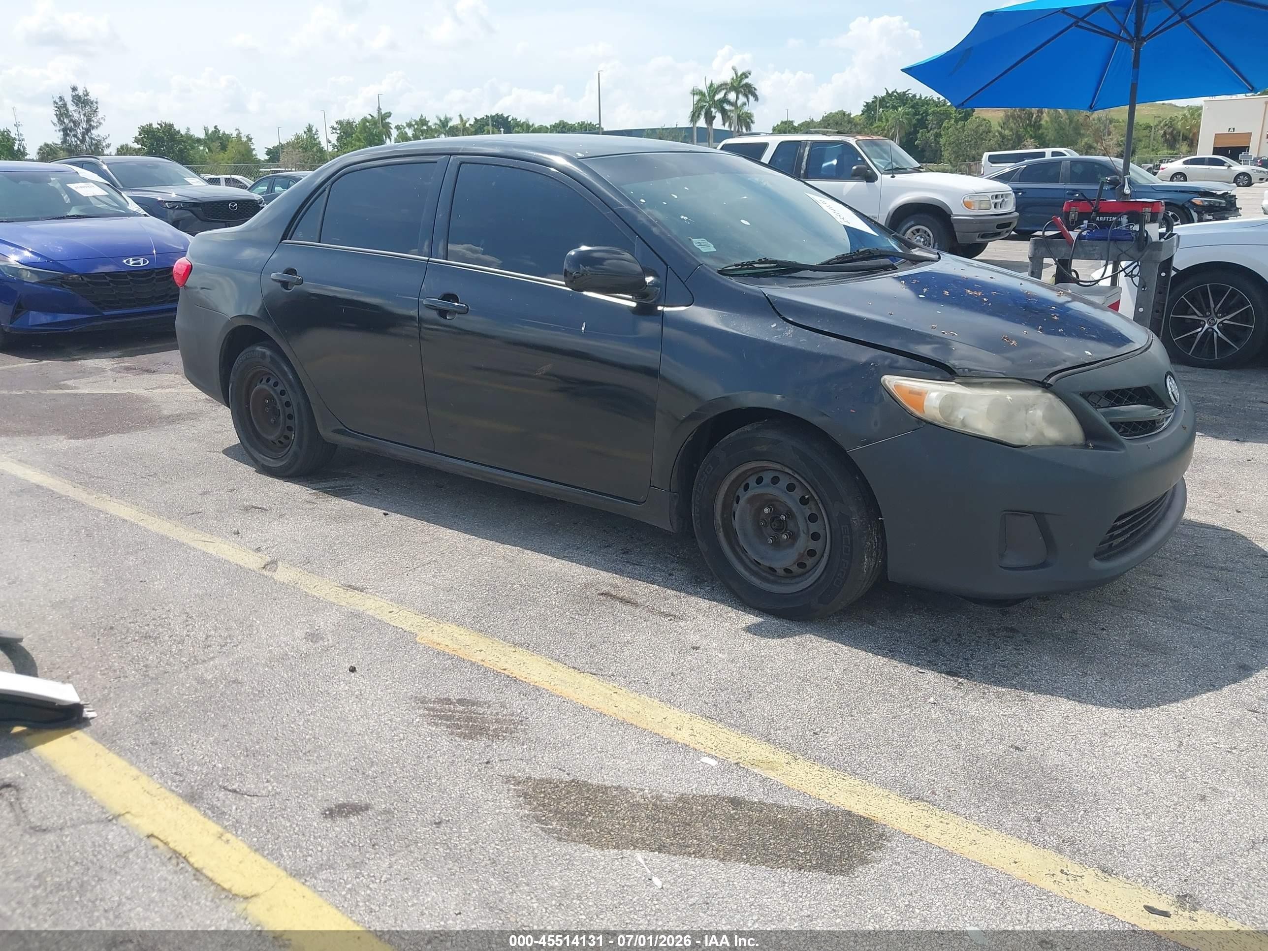 2011 Toyota Corolla Le Black vin: 2T1BU4EE7BC538812