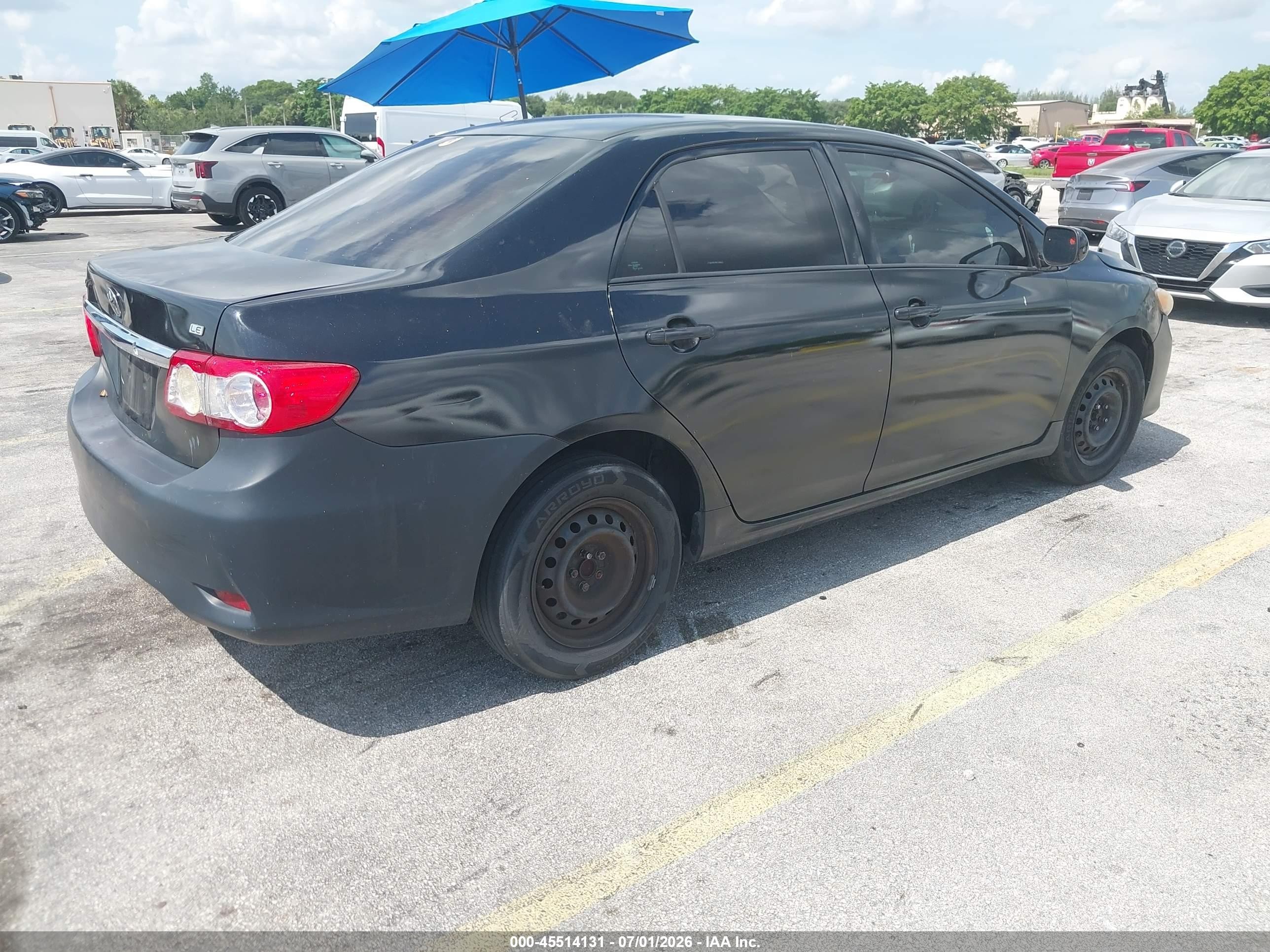2011 Toyota Corolla Le Black vin: 2T1BU4EE7BC538812