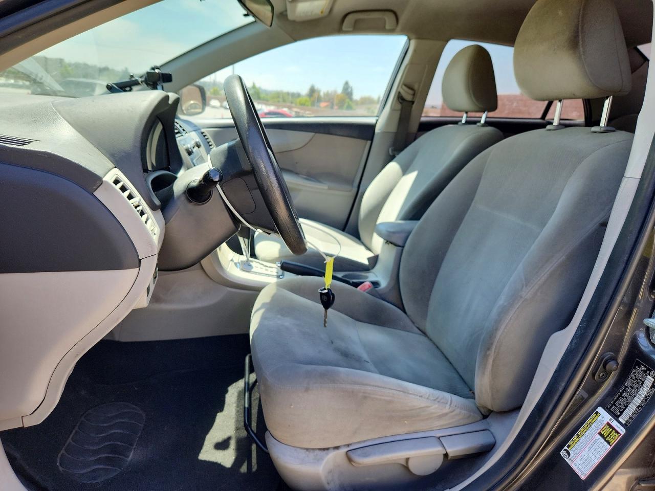 2011 Toyota Corolla Le Charcoal vin: 2T1BU4EE7BC540057