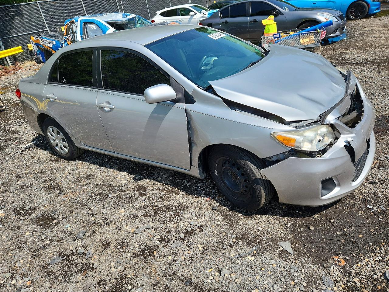 2011 Toyota Corolla Le Silver vin: 2T1BU4EE7BC540804