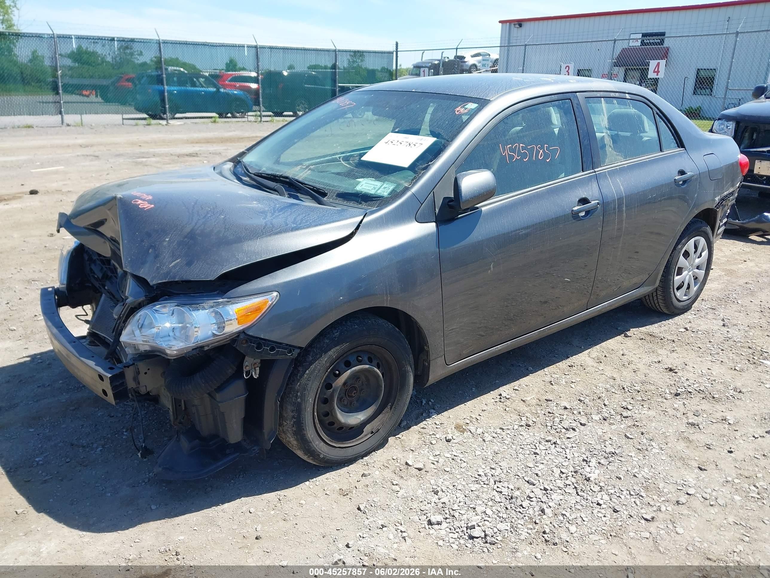 2011 Toyota Corolla Le Gray vin: 2T1BU4EE7BC545131