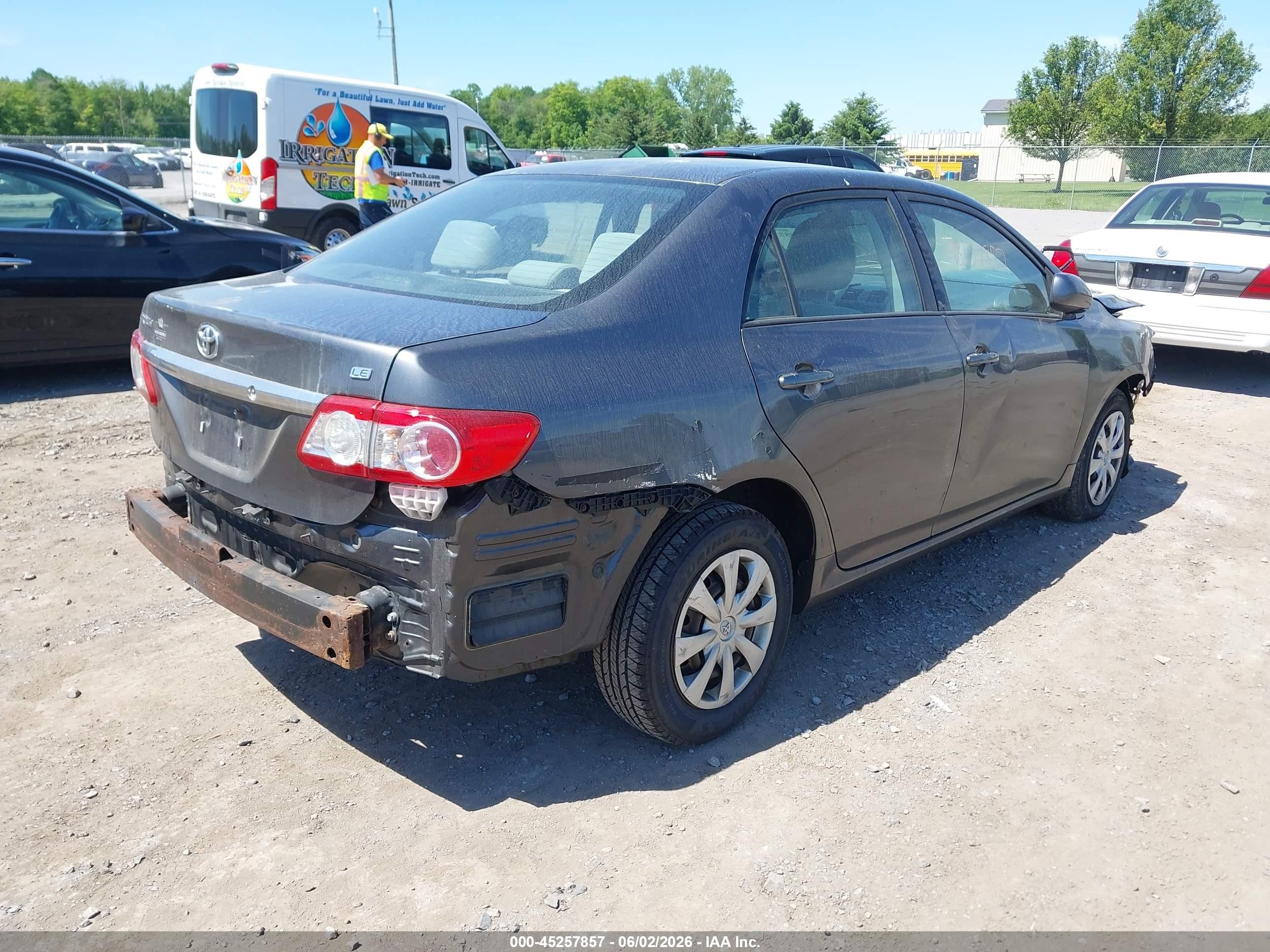 2011 Toyota Corolla Le Gray vin: 2T1BU4EE7BC545131