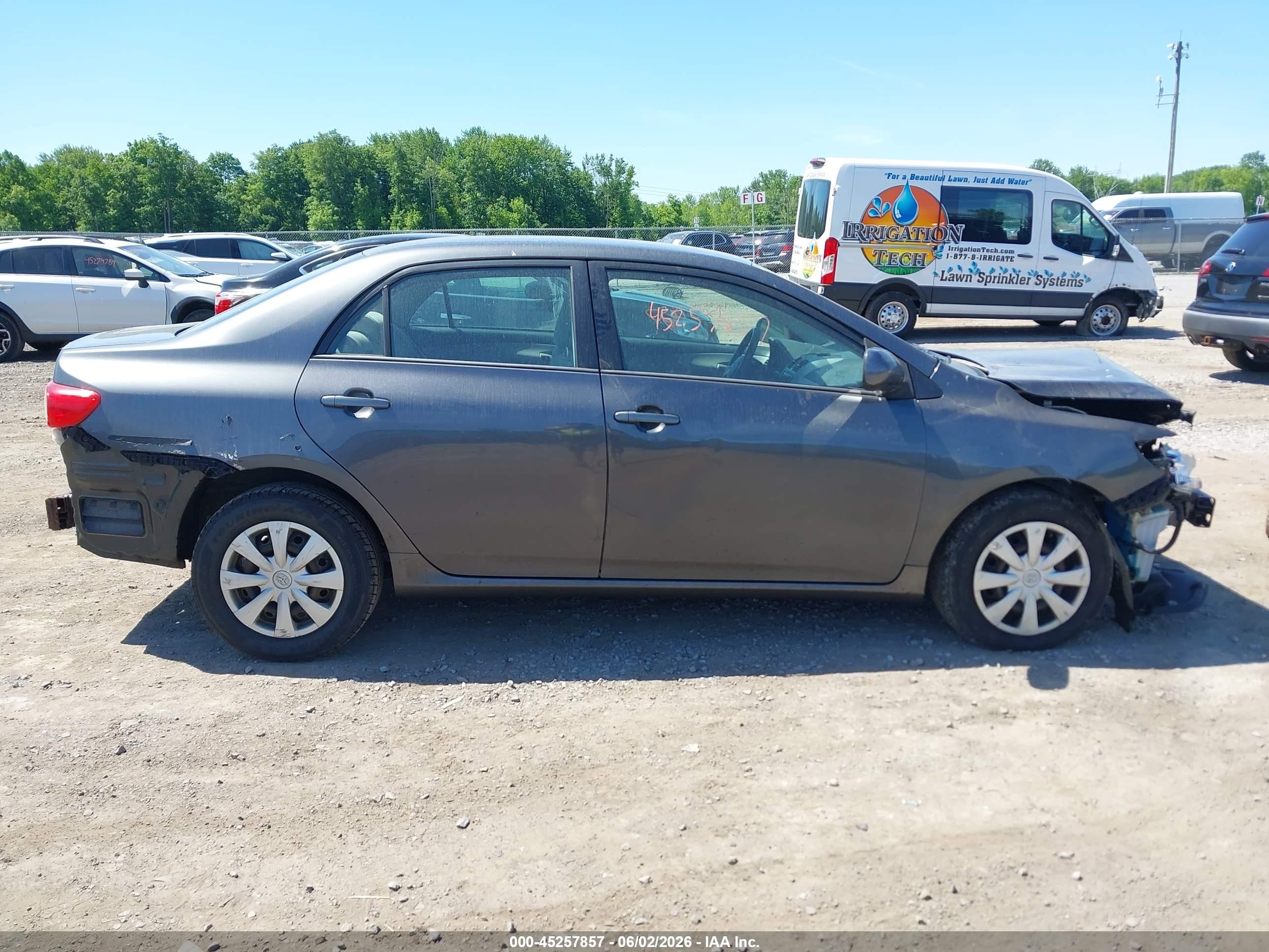 2011 Toyota Corolla Le Gray vin: 2T1BU4EE7BC545131
