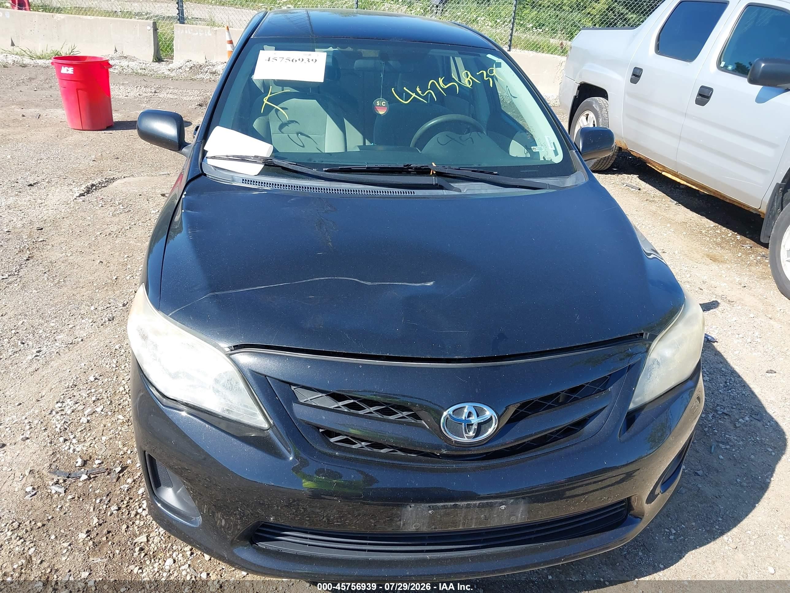 2011 Toyota Corolla Le Black vin: 2T1BU4EE7BC565847