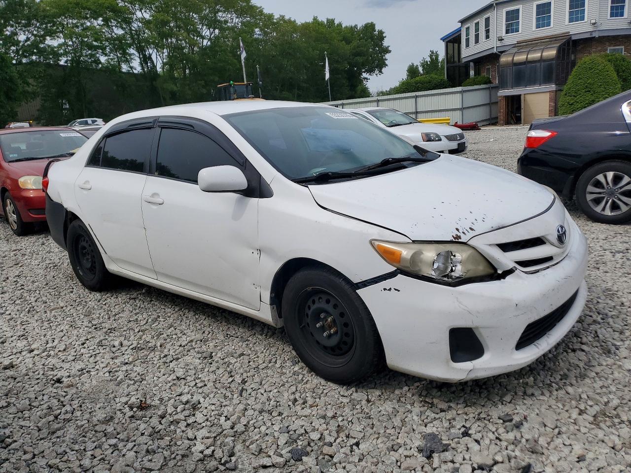 2011 Toyota Corolla Le White vin: 2T1BU4EE7BC569297