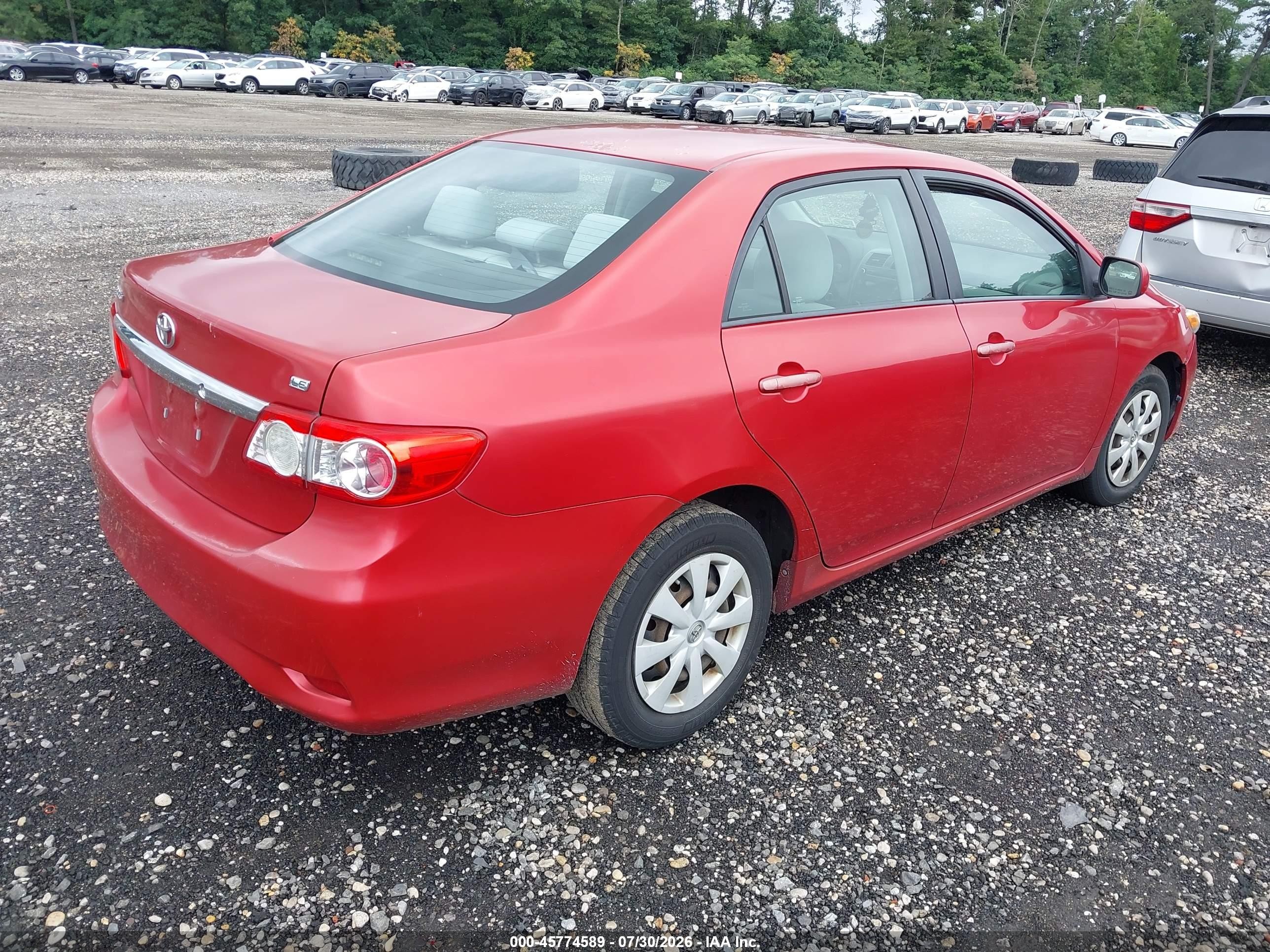 2011 Toyota Corolla Le Red vin: 2T1BU4EE7BC585631